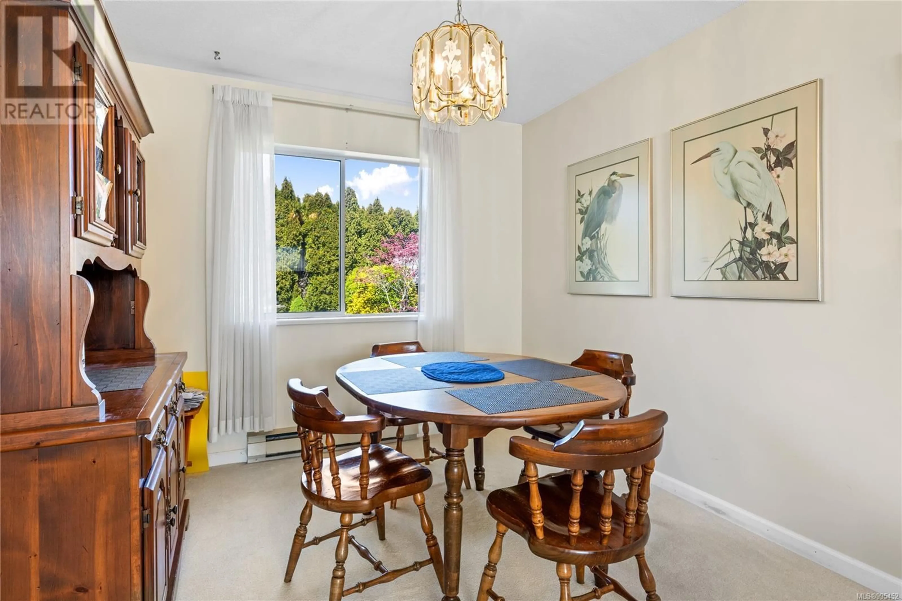 Dining room, unknown for 767 FAIRWIND AVENUE, Parksville British Columbia V9P1B2