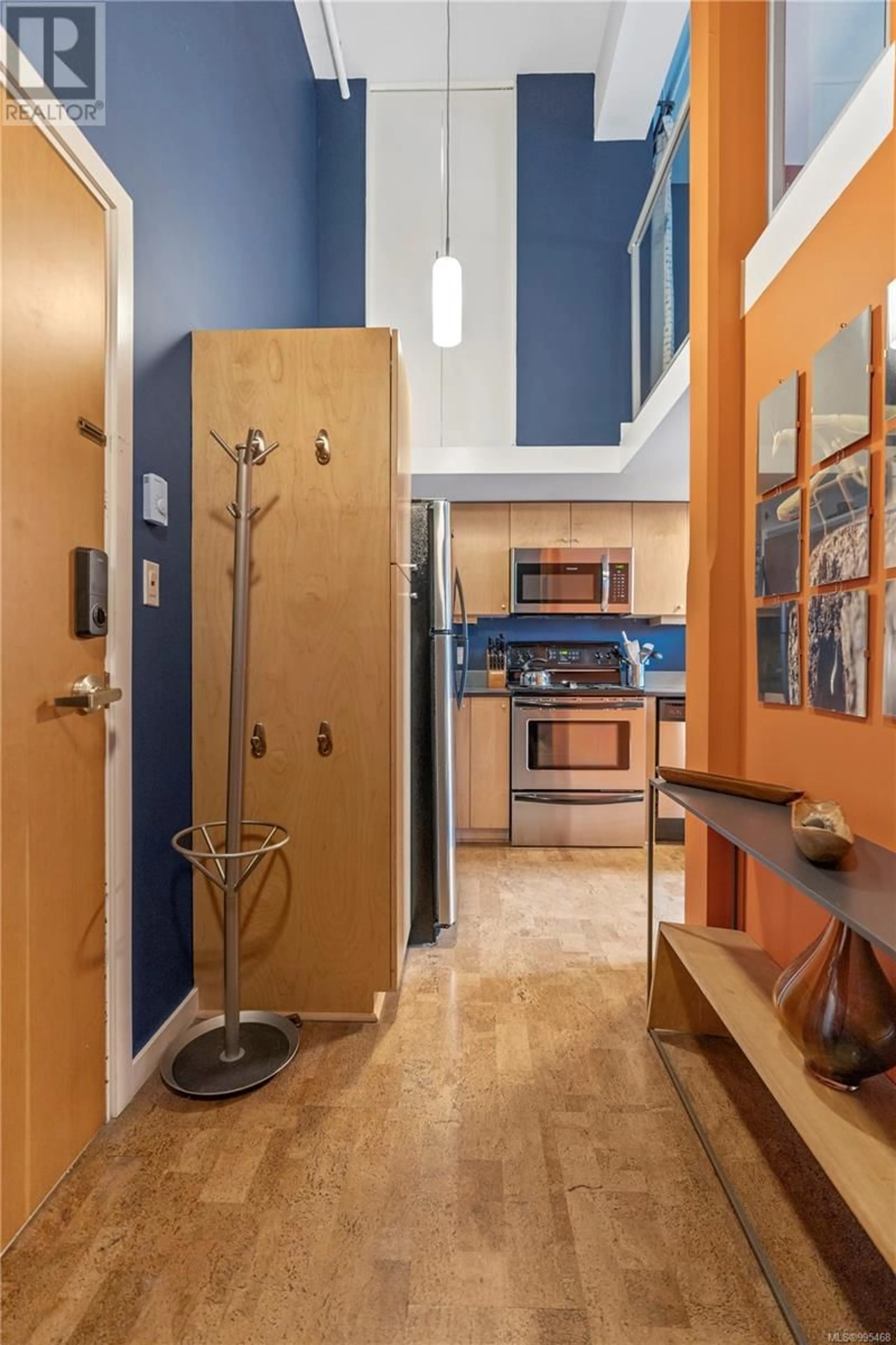 Unknown for 303 - 524 YATES STREET, Victoria British Columbia V8W1K8