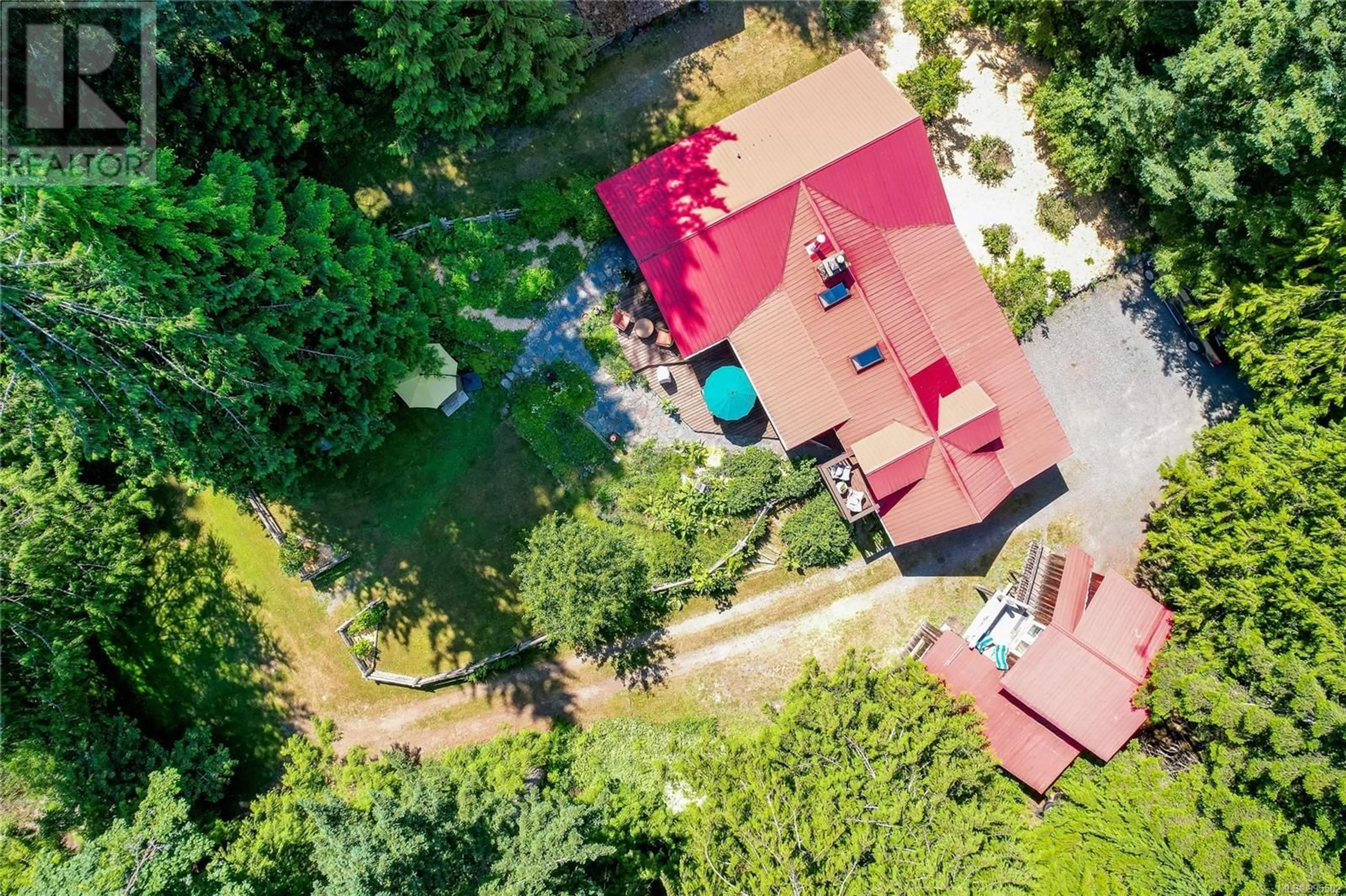 A pic from outside/outdoor area/front of a property/back of a property/a pic from drone, unknown for 5970 STOLTZE ROAD, Duncan British Columbia V9L6H7