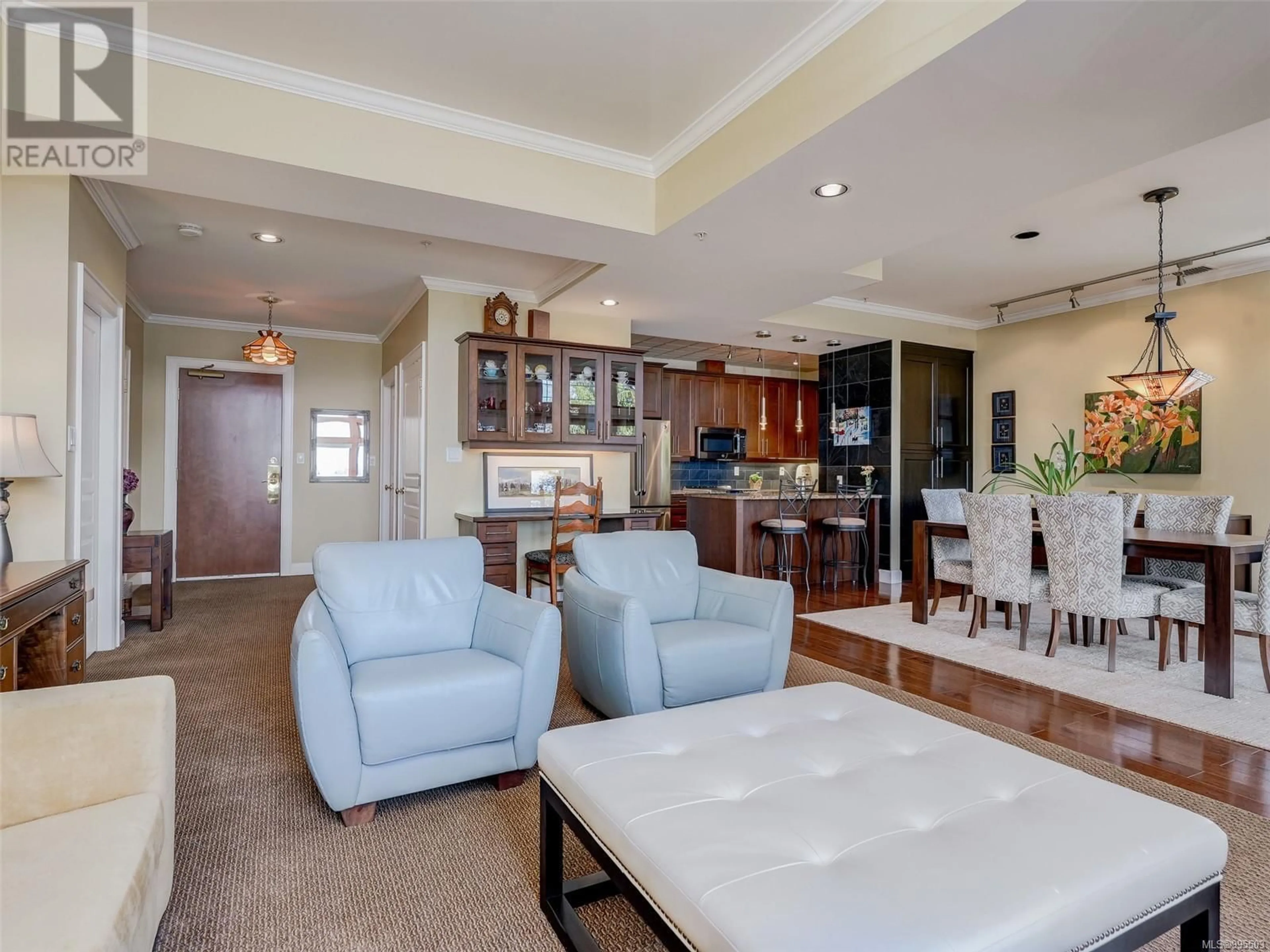 Living room with furniture, ceramic/tile floor for 101 - 2326 HARBOUR ROAD, Sidney British Columbia V8L2P8