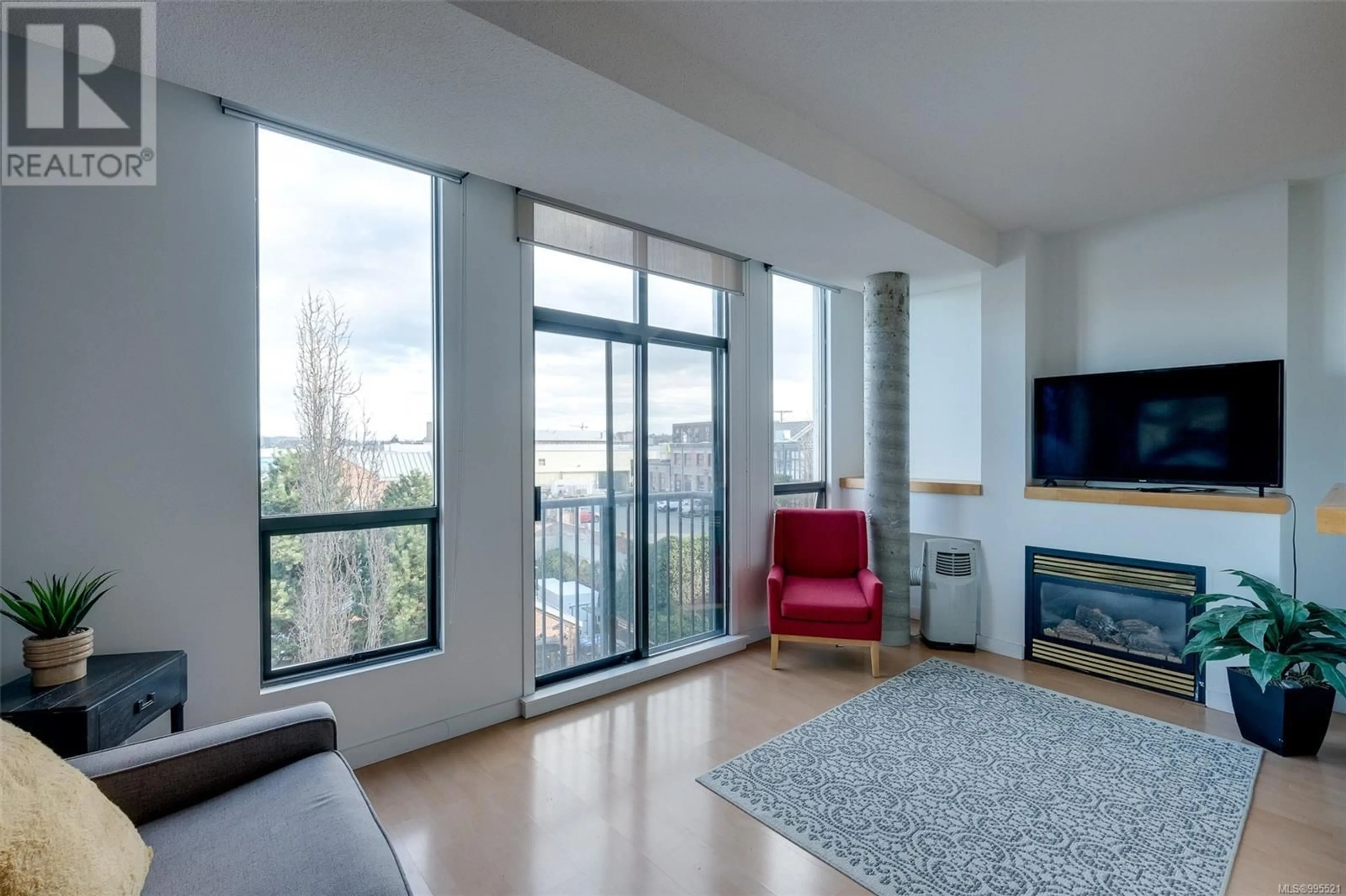 Living room with furniture, unknown for 409 - 409 SWIFT STREET, Victoria British Columbia V8W1S2