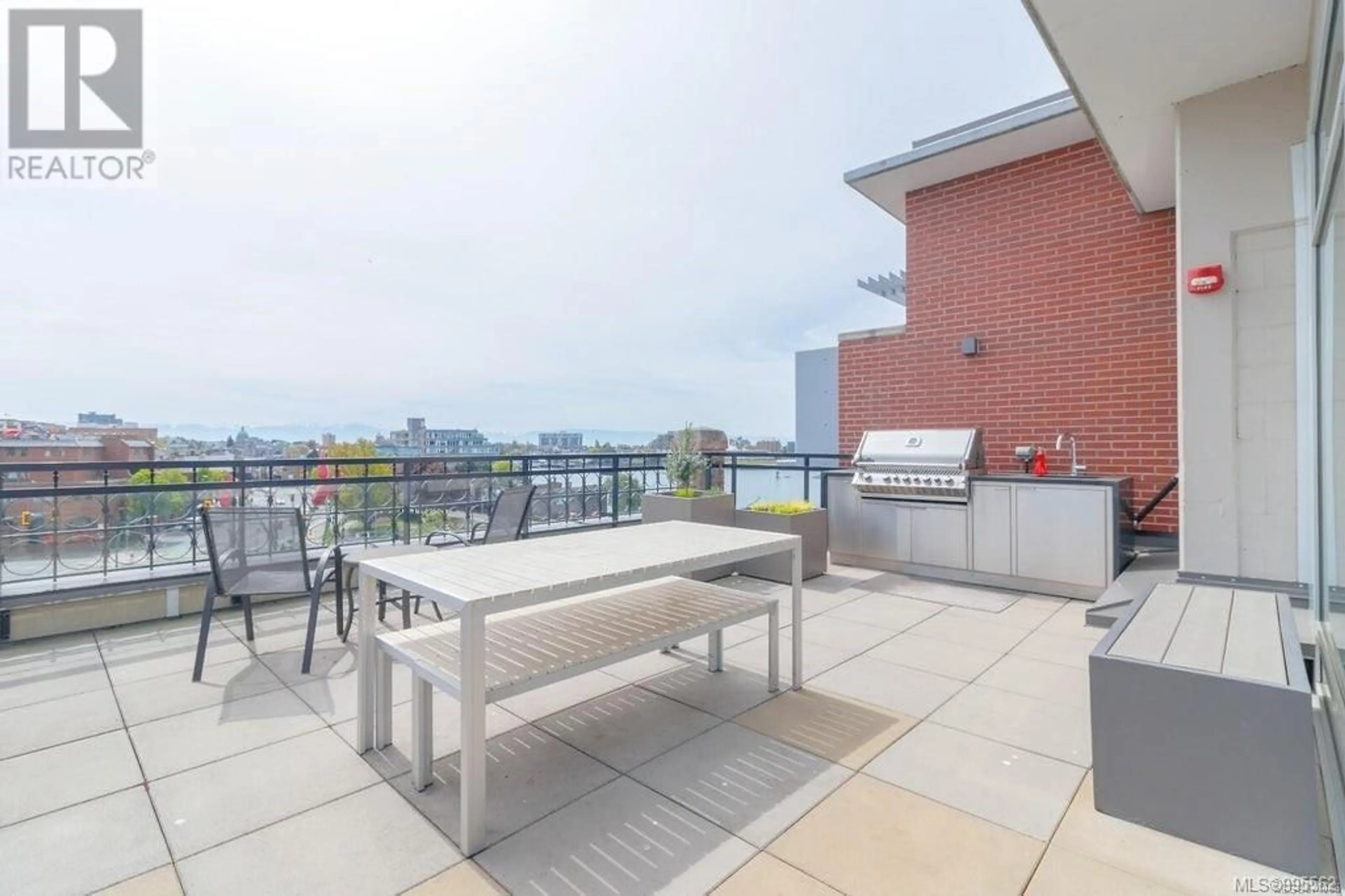 Patio, water/lake/river/ocean view for 106 - 456 PANDORA AVENUE, Victoria British Columbia V9W0E3