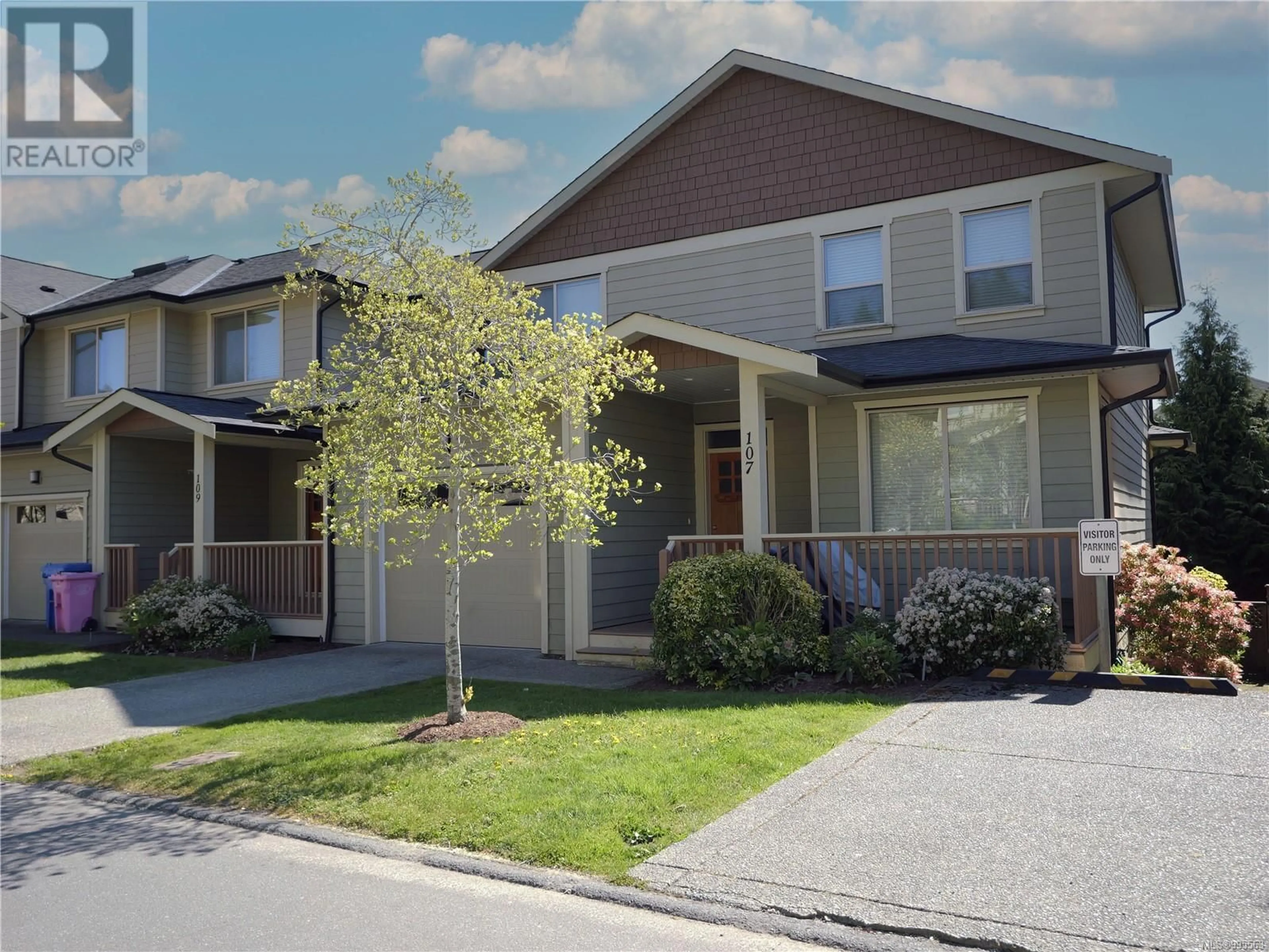 Home with vinyl exterior material, street for 107 - 2253 TOWNSEND ROAD, Sooke British Columbia V9Z1M1