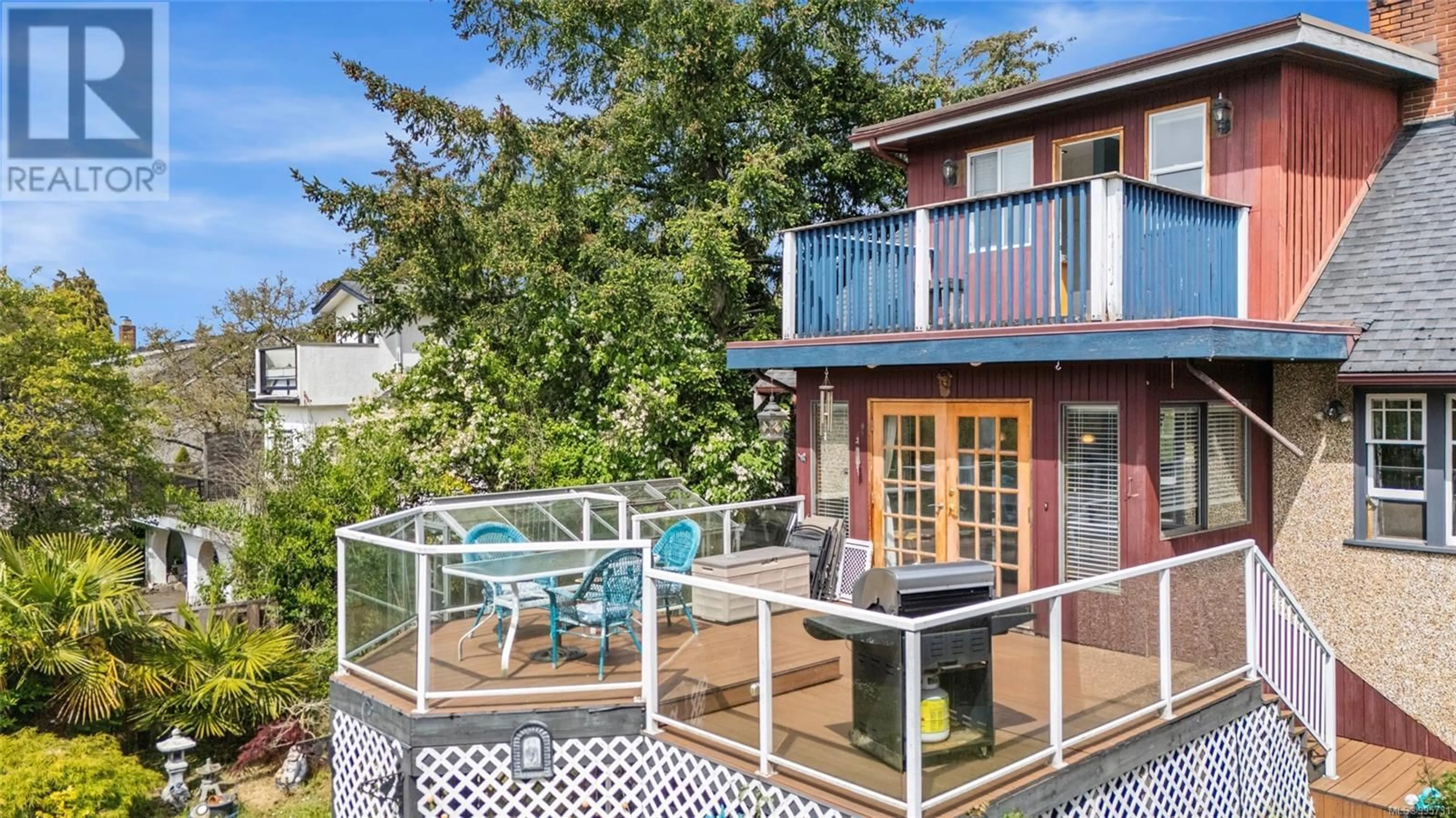 Patio, water/lake/river/ocean view for 3630 QUADRA STREET, Saanich British Columbia V8X1H4