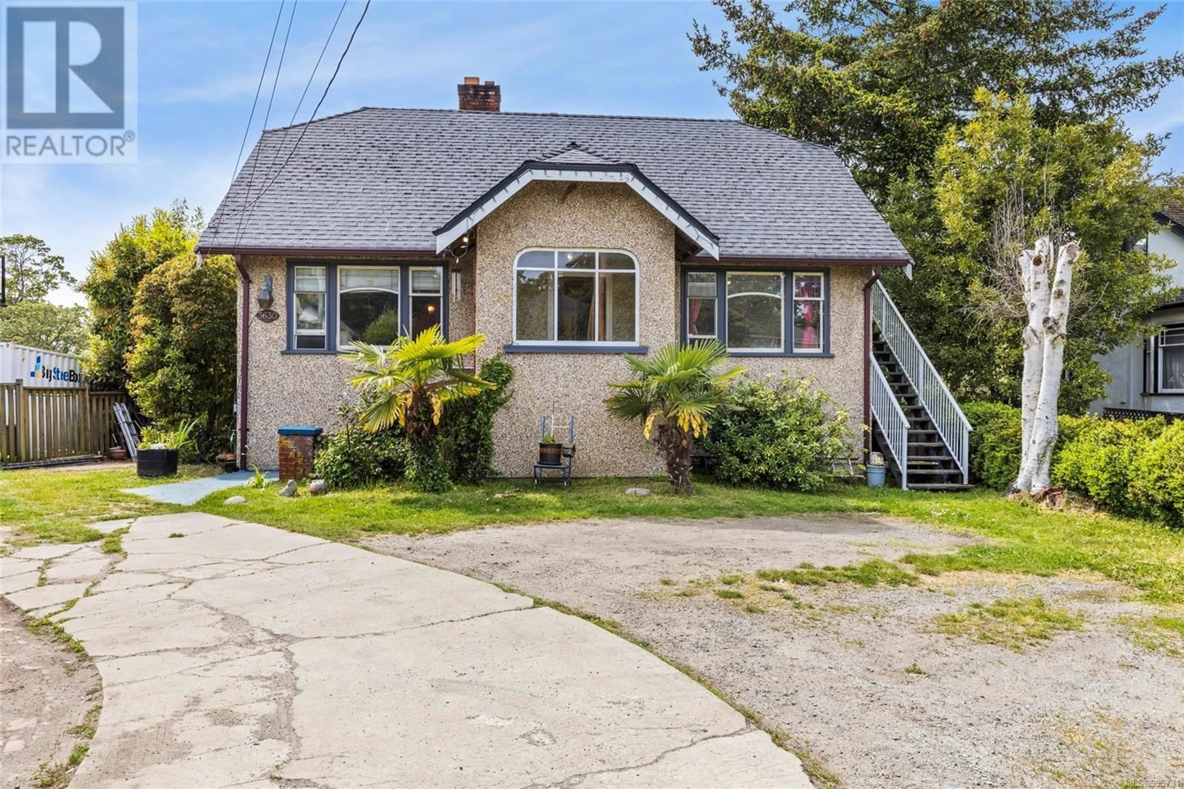 Unknown for 3630 QUADRA STREET, Saanich British Columbia V8X1H4