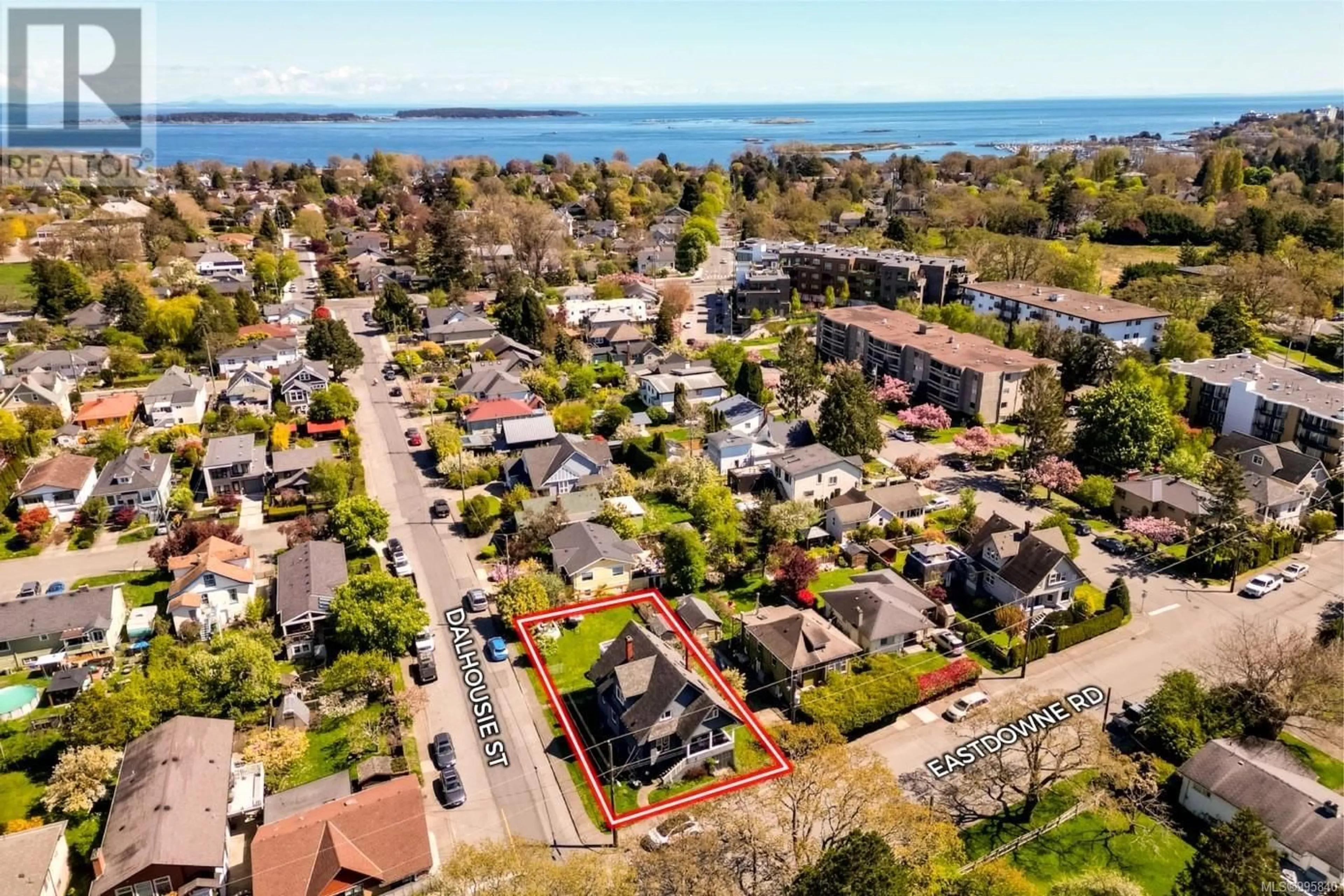 A pic from outside/outdoor area/front of a property/back of a property/a pic from drone, street for 2393 EASTDOWNE ROAD, Oak Bay British Columbia V8R5P6