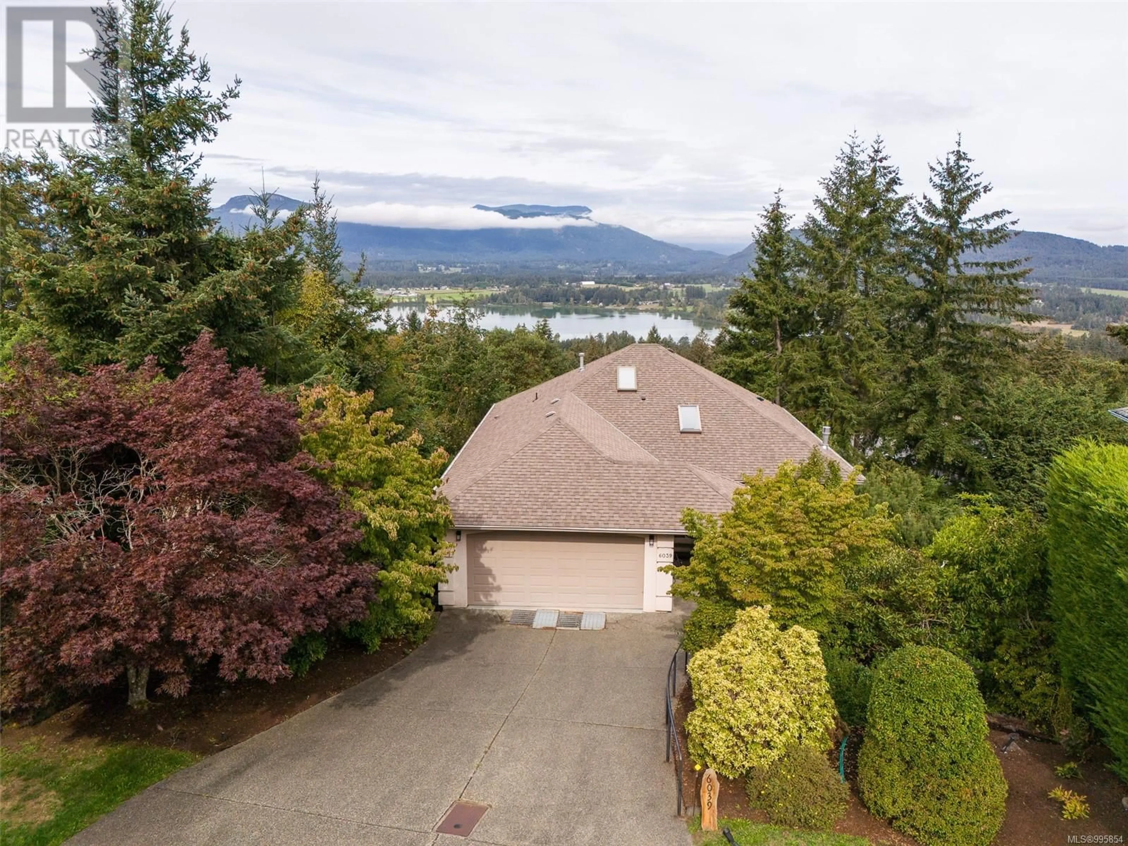 A pic from outside/outdoor area/front of a property/back of a property/a pic from drone, water/lake/river/ocean view for 6039 CHIPPEWA ROAD, Duncan British Columbia V9L5P5