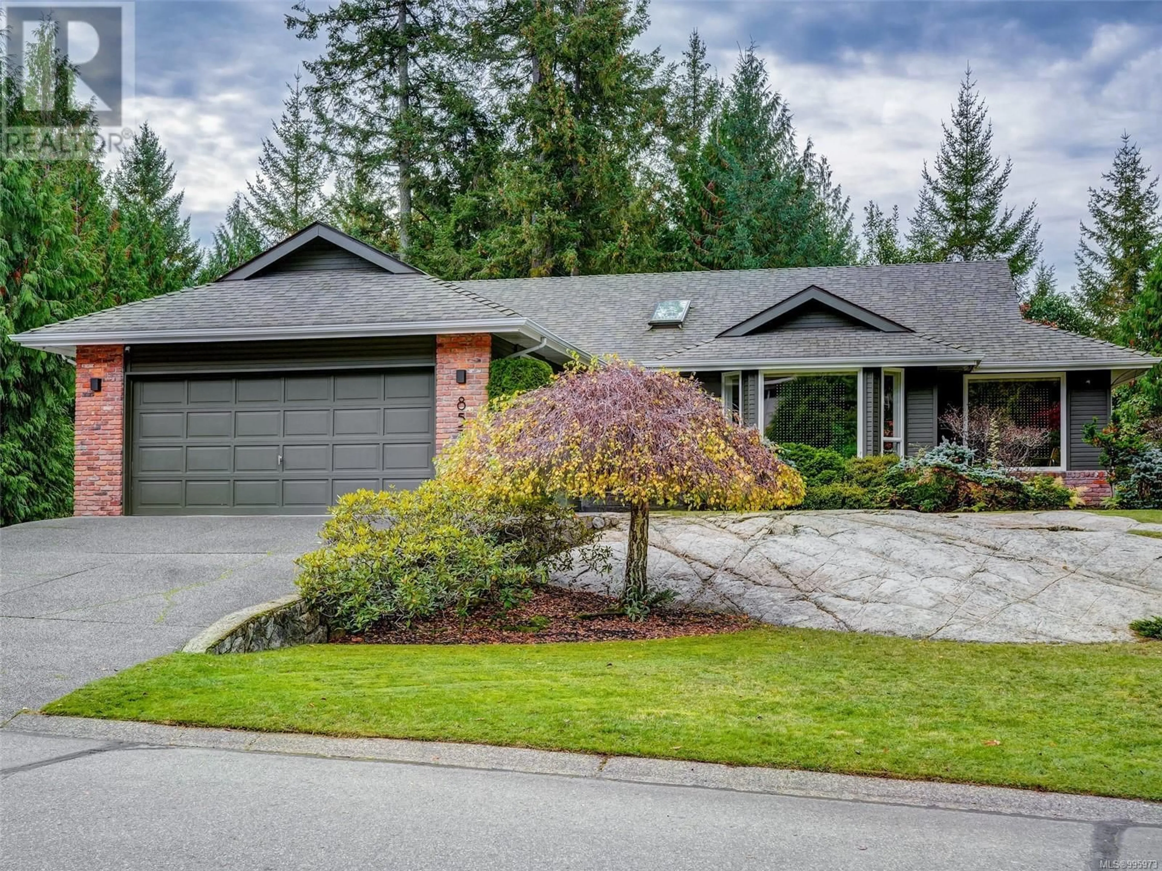 Home with vinyl exterior material, street for 8574 KINGCOME CRESCENT, North Saanich British Columbia V8L5B6