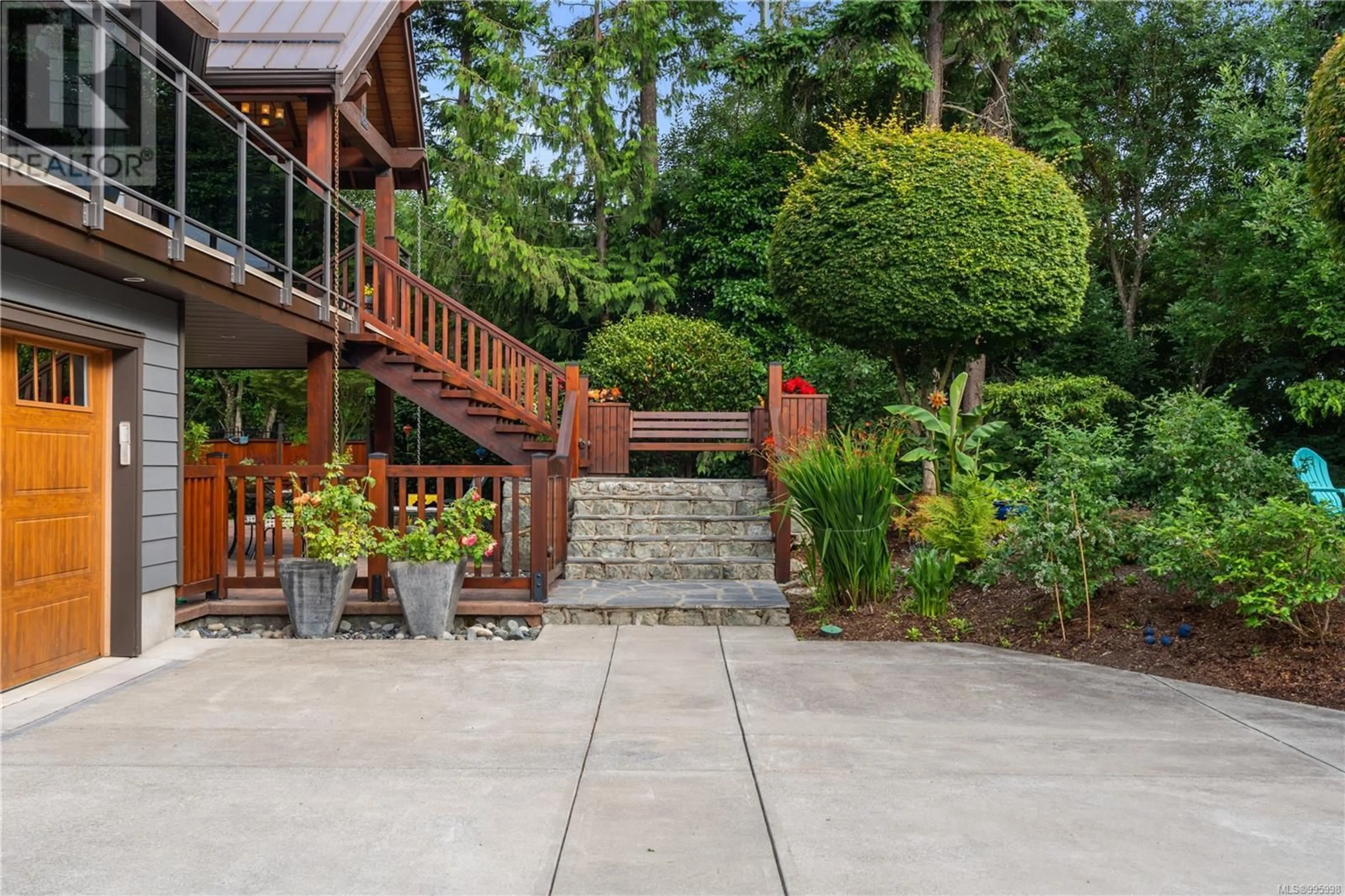 Patio, unknown for 10879 MADRONA DRIVE, North Saanich British Columbia V8L5N9