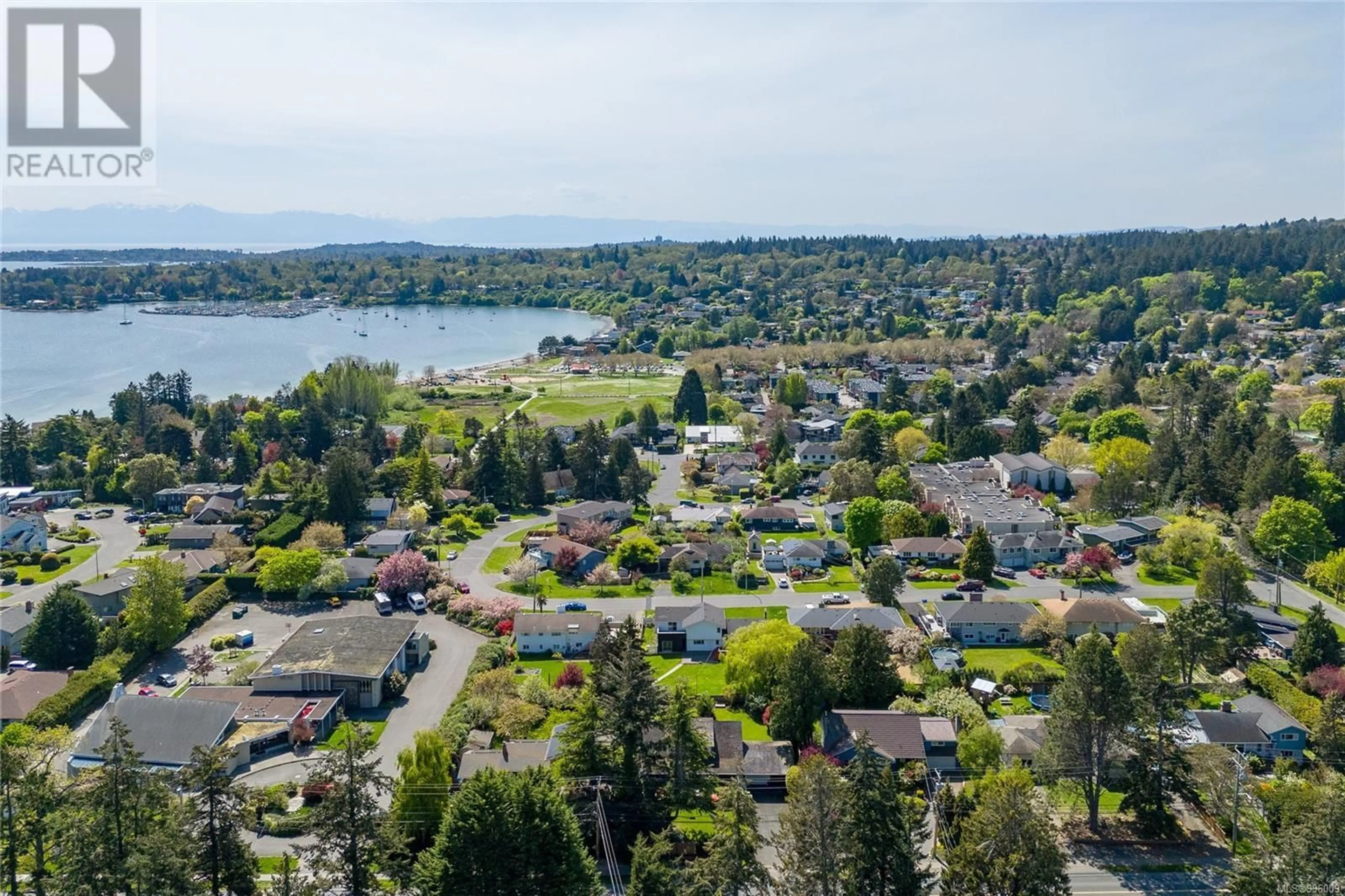 A pic from outside/outdoor area/front of a property/back of a property/a pic from drone, water/lake/river/ocean view for 3951 CHERRILEE CRESCENT, Saanich British Columbia V8N1R7