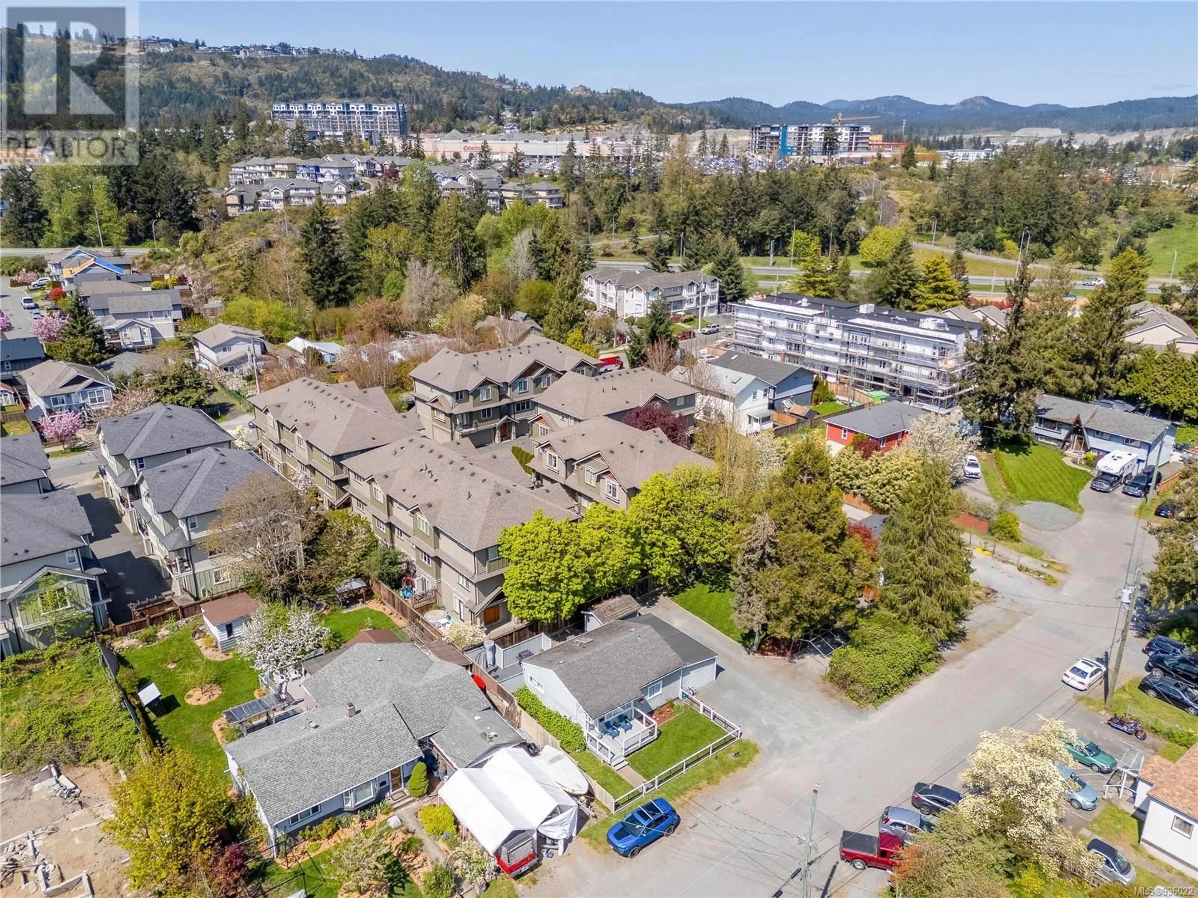 A pic from outside/outdoor area/front of a property/back of a property/a pic from drone, mountain view for 2638 SUNDERLAND ROAD, Langford British Columbia V9B3W3