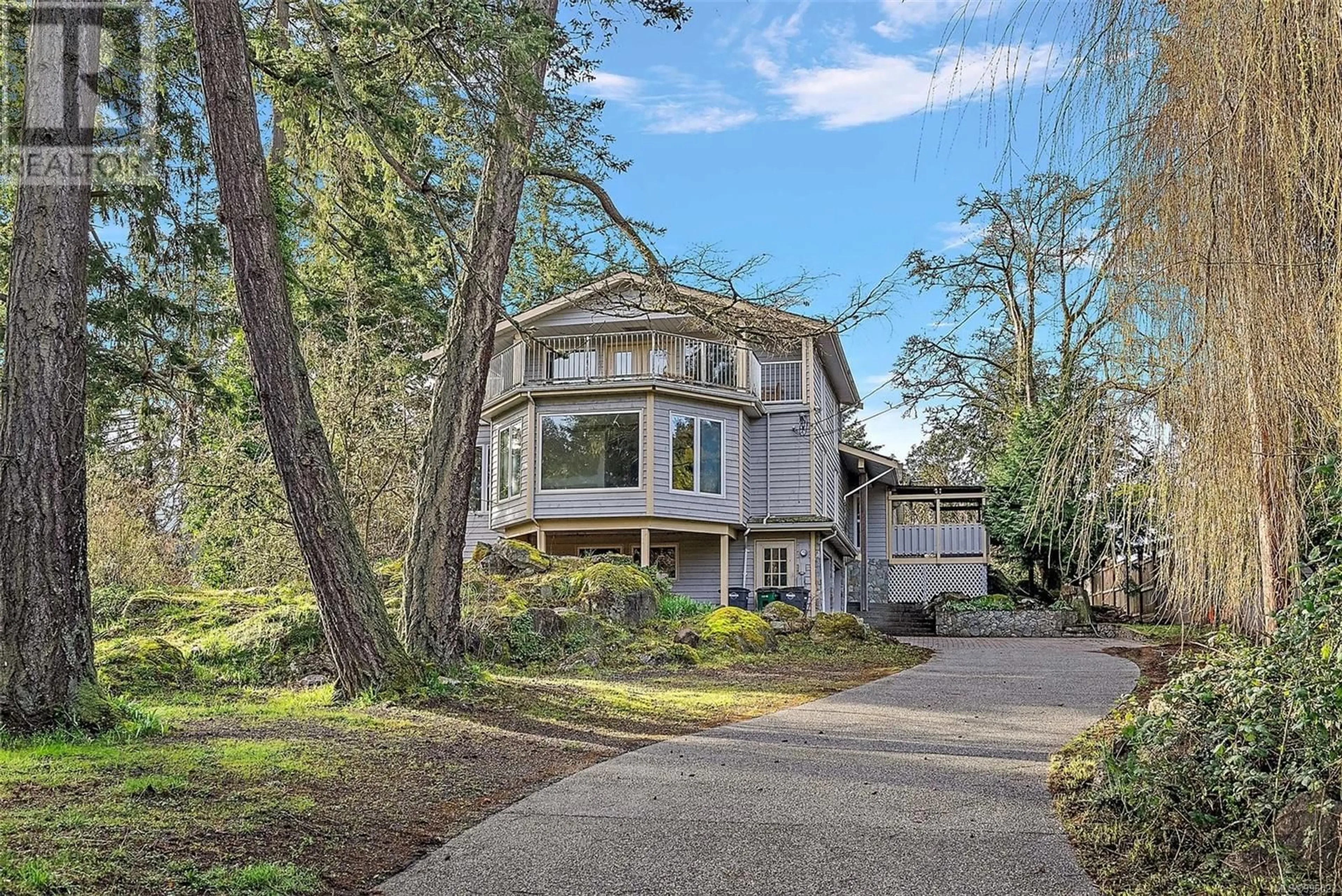 Unknown for 4904 CORDOVA BAY ROAD, Saanich British Columbia V8Y2J5
