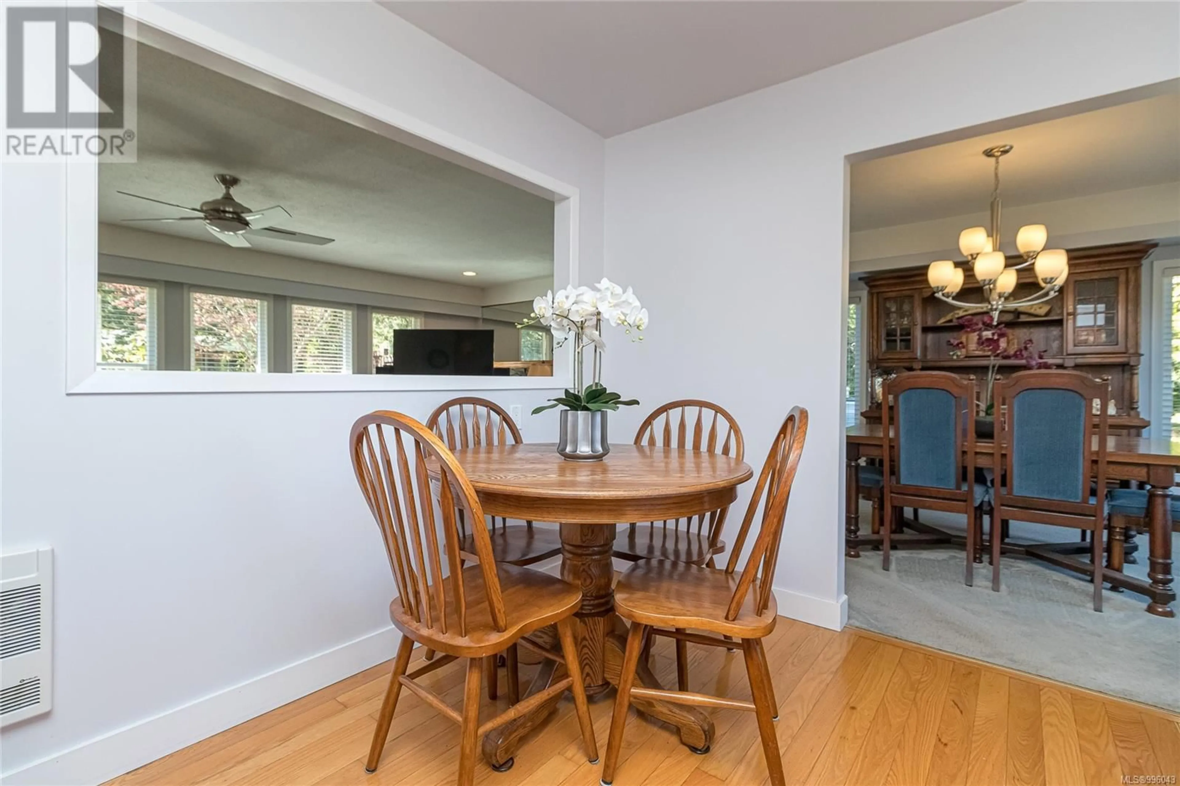 Dining room, wood/laminate floor for 1550 MCHATTIE ROAD, Central Saanich British Columbia V8M1X1