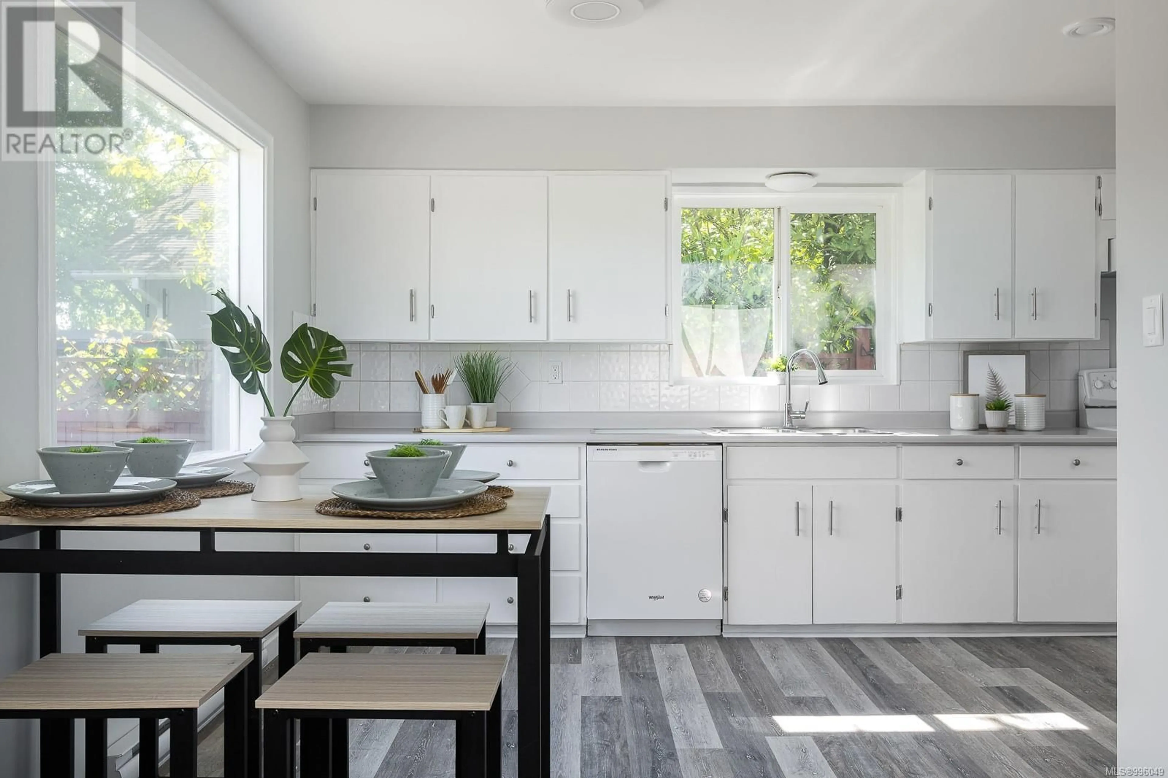 Open concept kitchen, unknown for A - 83 SIMS AVENUE, Saanich British Columbia V8Z1J9