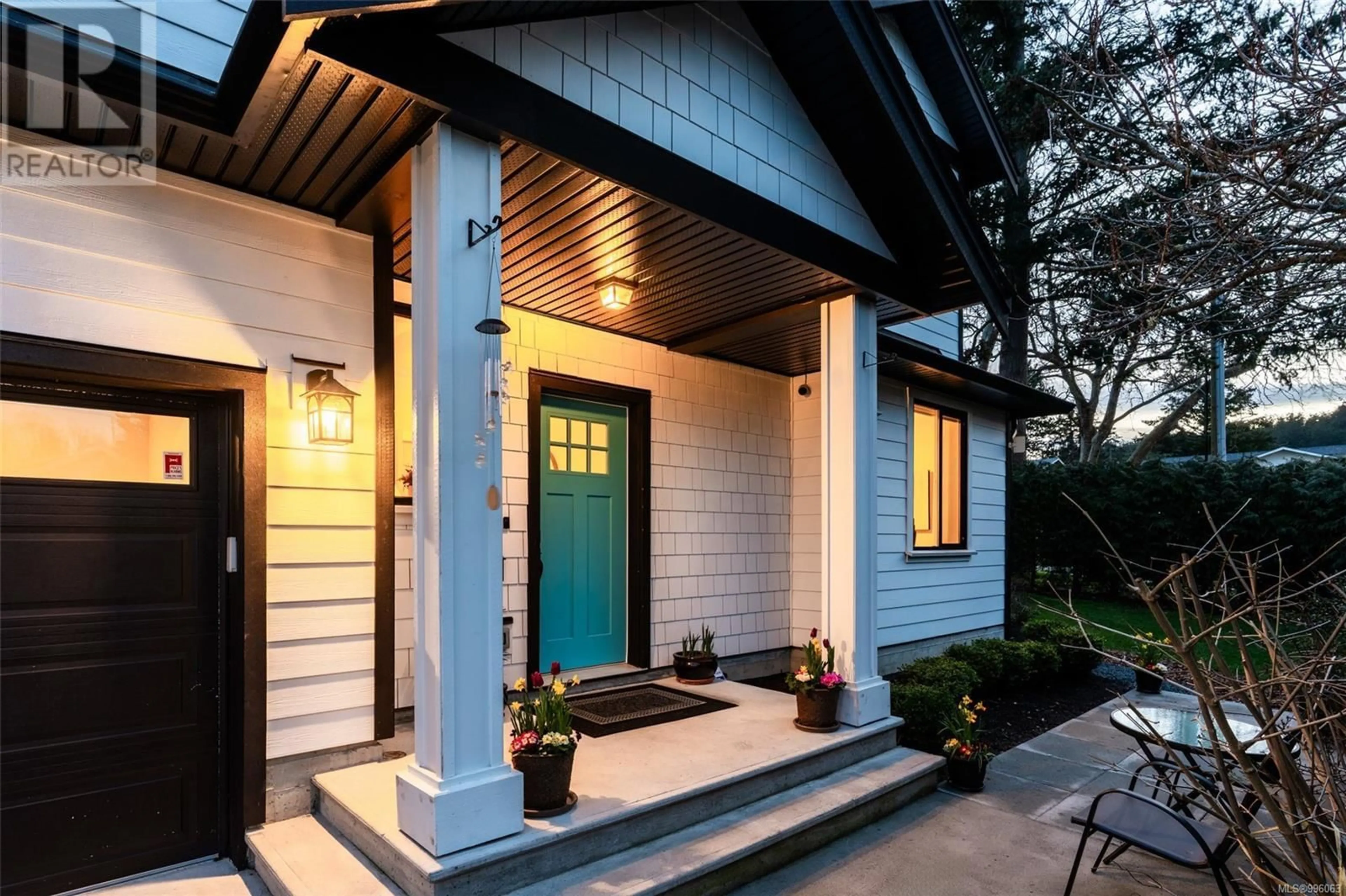 Unknown for 1509 SAN JUAN AVENUE, Saanich British Columbia V8N2L4