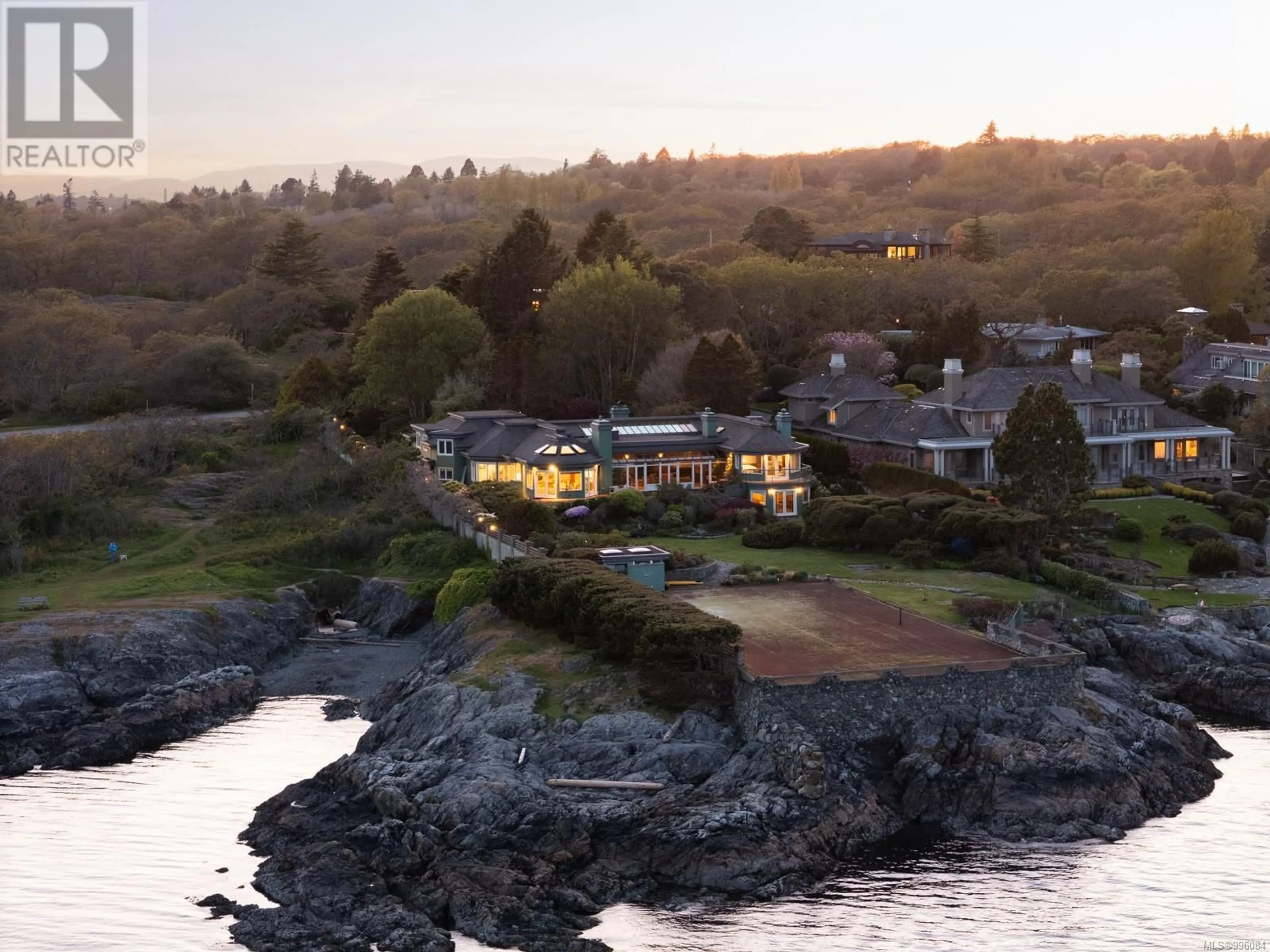 A pic from outside/outdoor area/front of a property/back of a property/a pic from drone, water/lake/river/ocean view for 2975 BEACH DRIVE, Oak Bay British Columbia V8R6K9