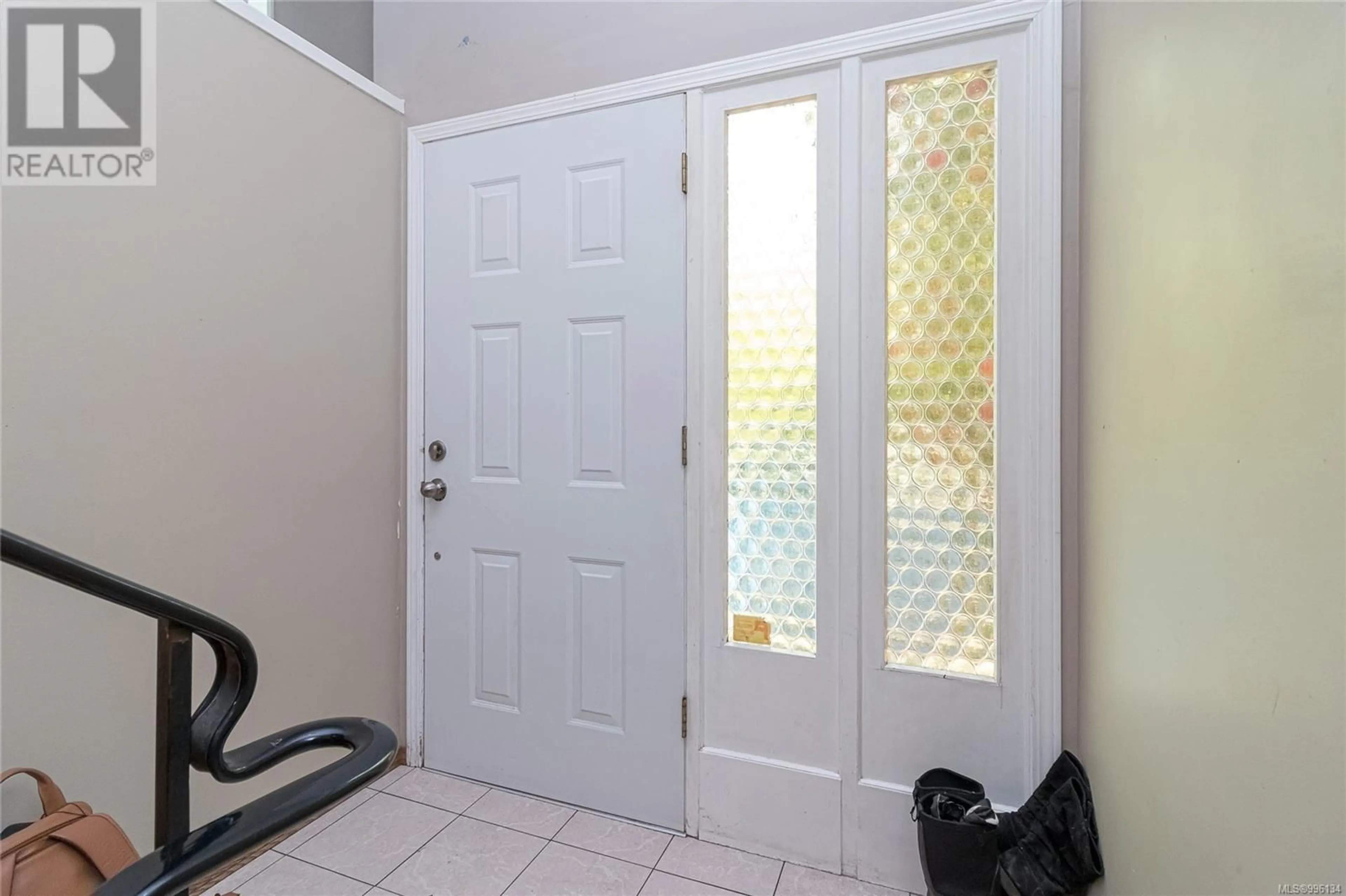 Indoor entryway for 2720 RAINVILLE ROAD, Langford British Columbia V9B3N3