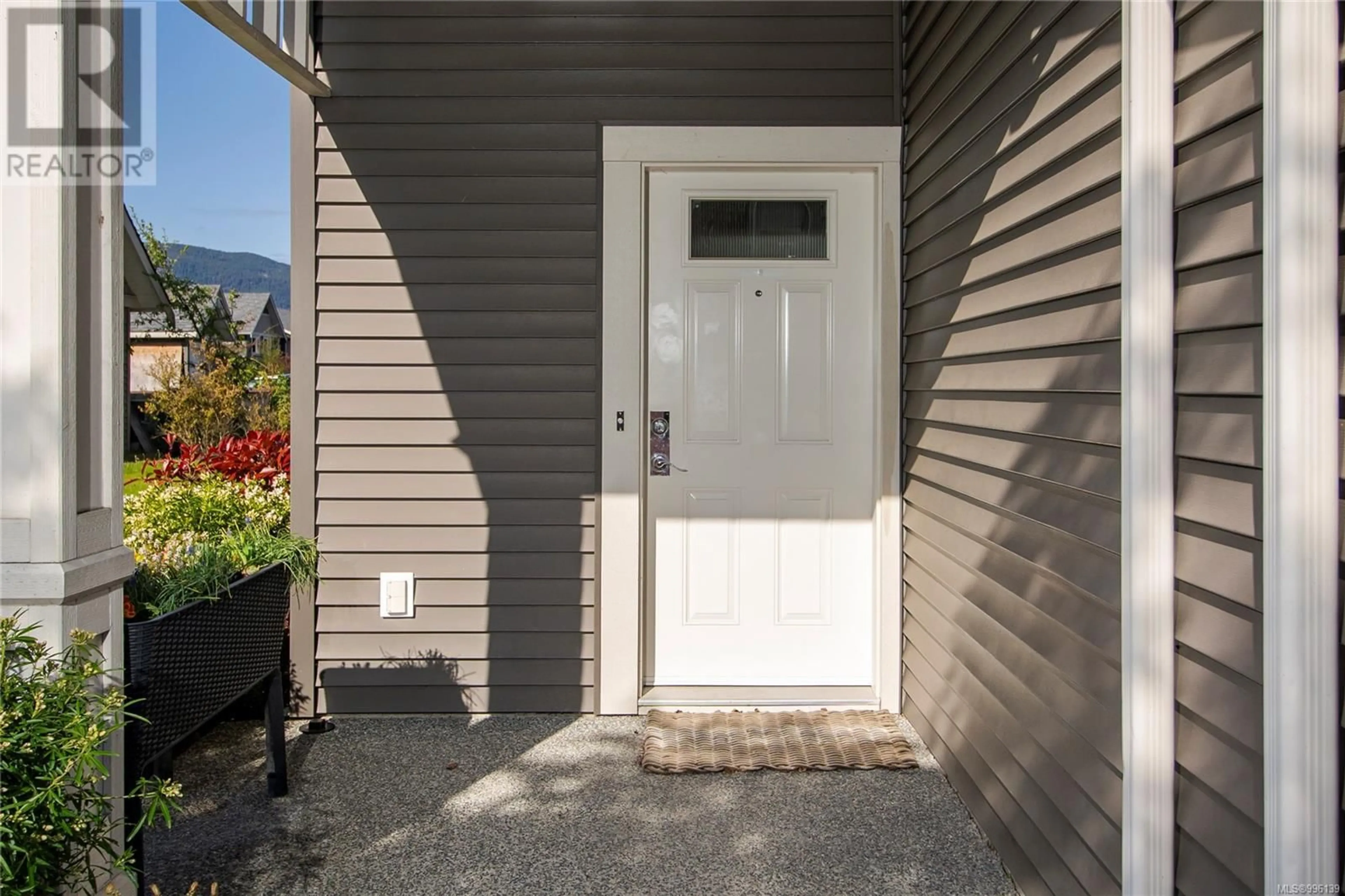 Unknown for 701 - 1675 CRESCENT VIEW DRIVE, Nanaimo British Columbia V9S0A8