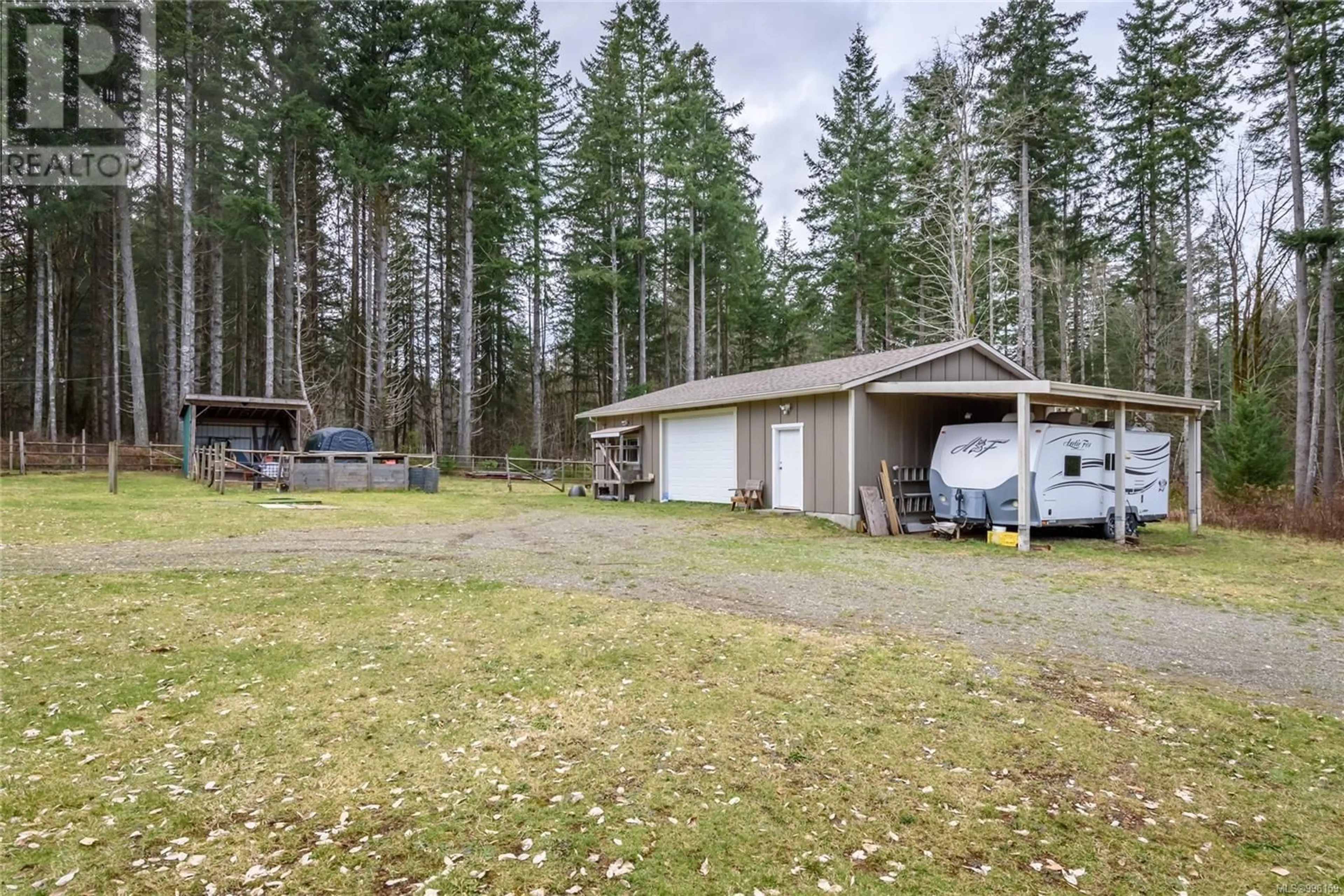 Unknown for 2950 EDWIN PLACE, Courtenay British Columbia V9J1Y7