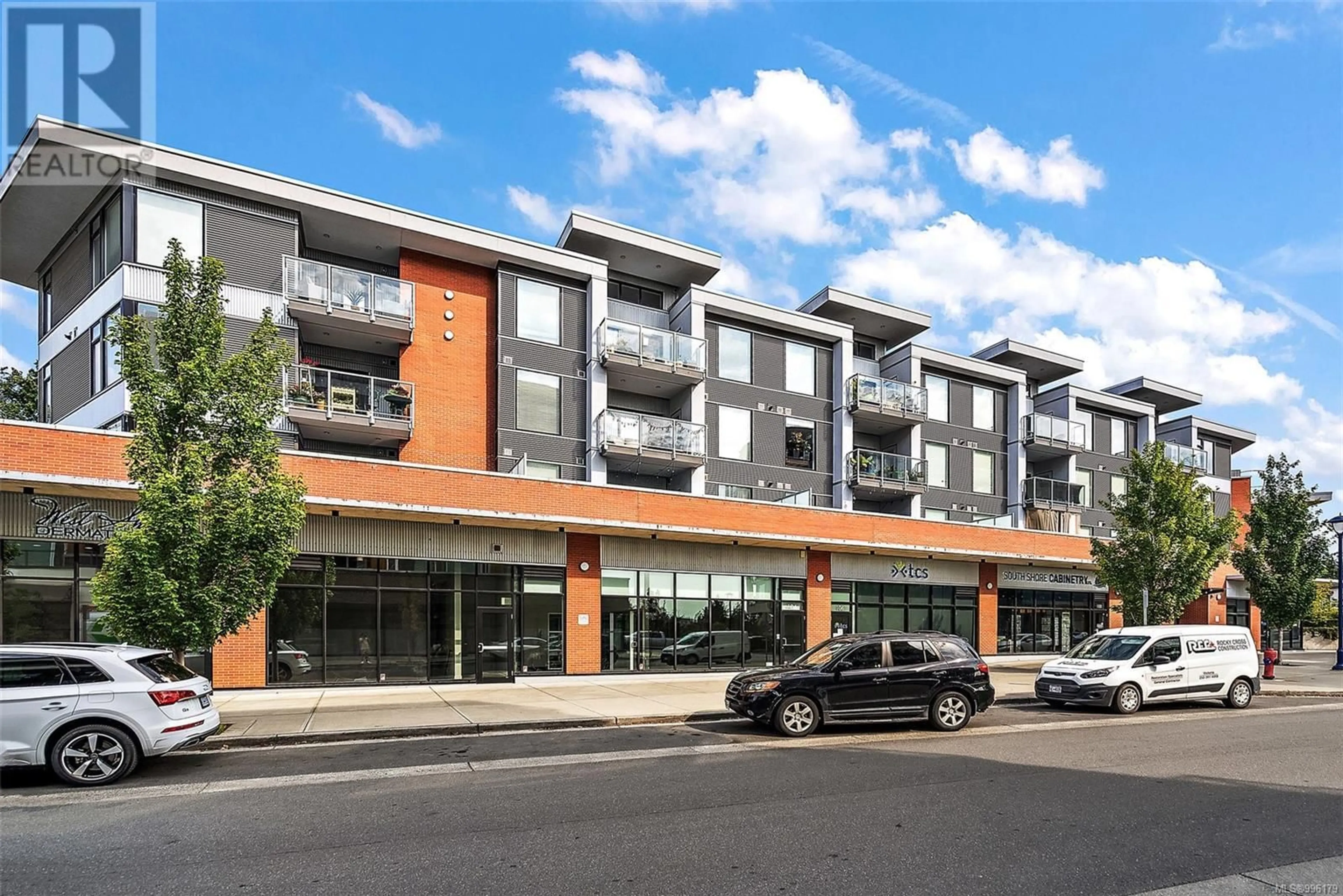 Unknown for 303 - 950 WHIRLAWAY CRESCENT, Langford British Columbia V9B0Y3