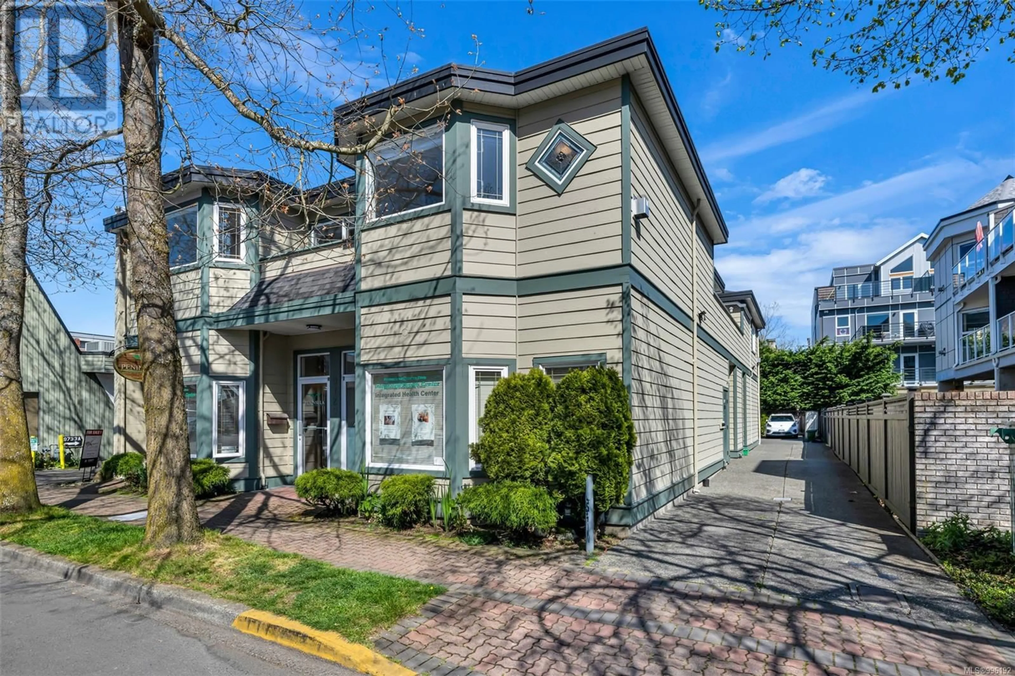Unknown for 206 - 9725 FOURTH STREET, Sidney British Columbia V8L2Y8