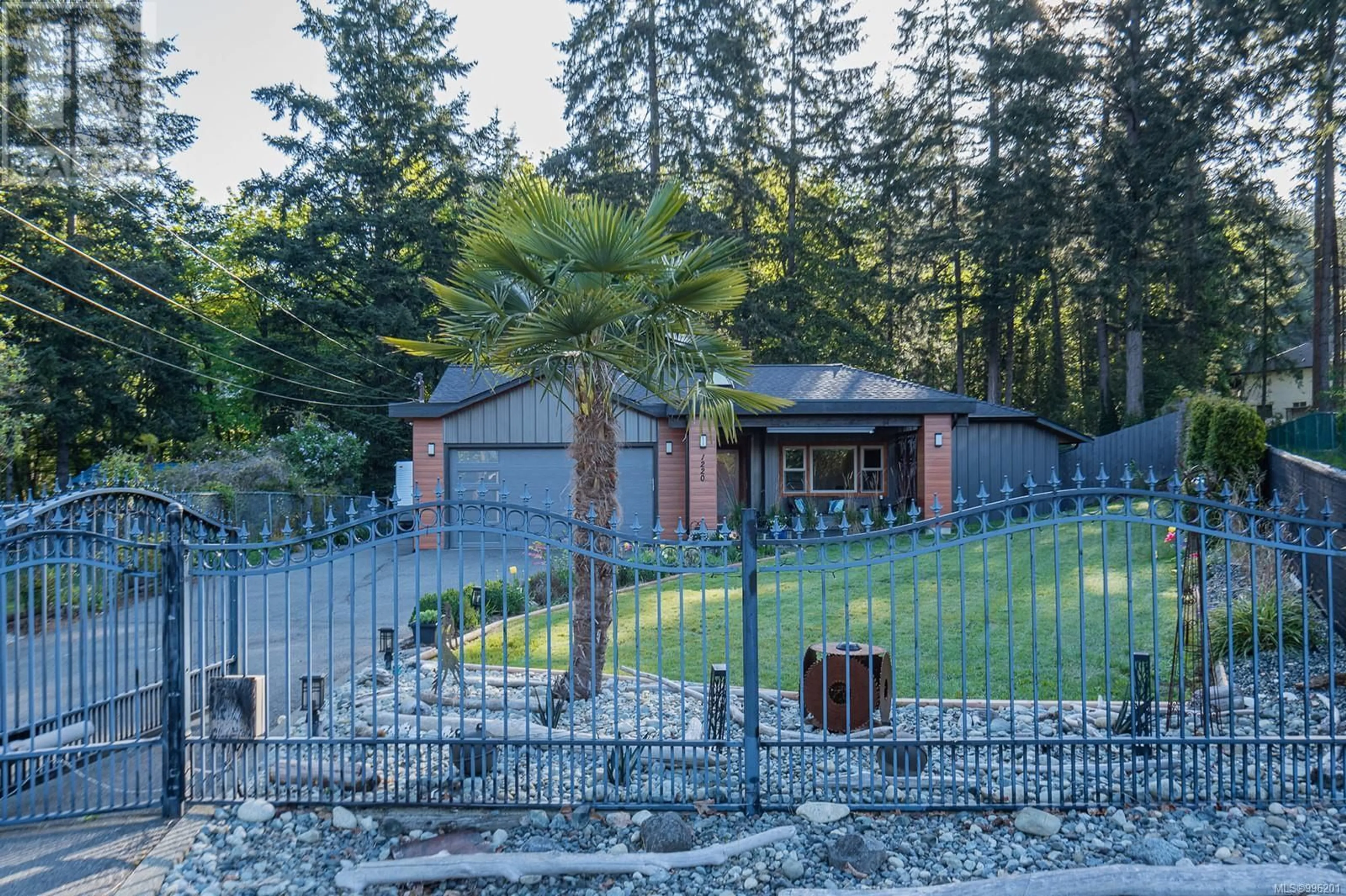 A pic from outside/outdoor area/front of a property/back of a property/a pic from drone, unknown for 1220 MARGARET PLACE, Duncan British Columbia V9L5R6