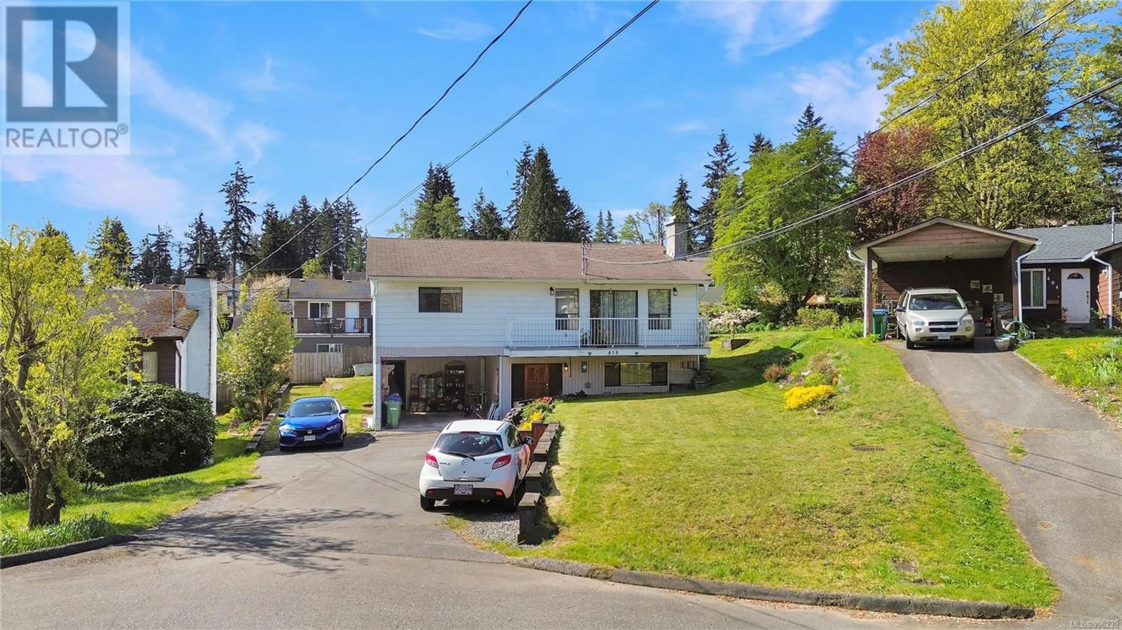 A pic from outside/outdoor area/front of a property/back of a property/a pic from drone, street for 408 VALLEY PLACE, Nanaimo British Columbia V9R6A6