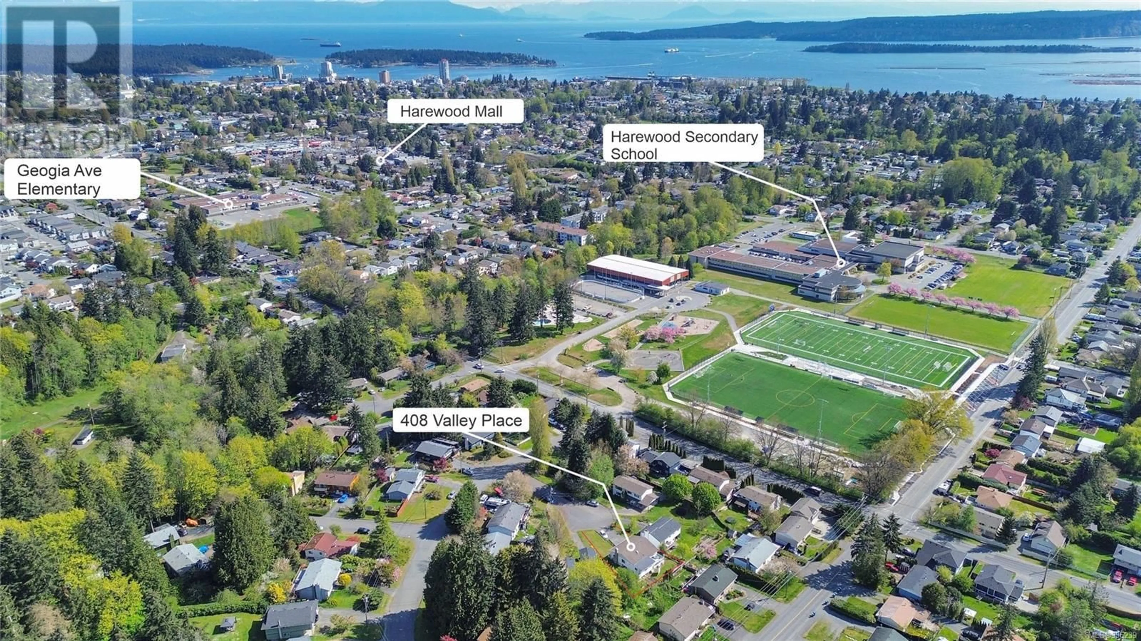 A pic from outside/outdoor area/front of a property/back of a property/a pic from drone, water/lake/river/ocean view for 408 VALLEY PLACE, Nanaimo British Columbia V9R6A6