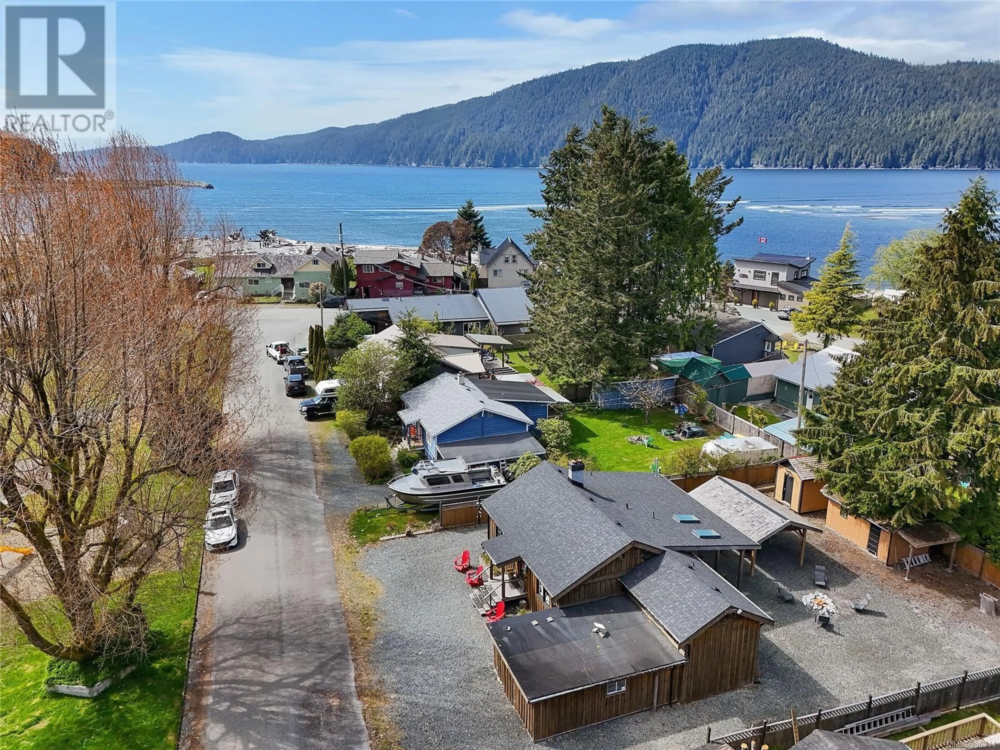 A pic from outside/outdoor area/front of a property/back of a property/a pic from drone, water/lake/river/ocean view for 17004 TSONOQUA DRIVE, Port Renfrew British Columbia V0S1K0