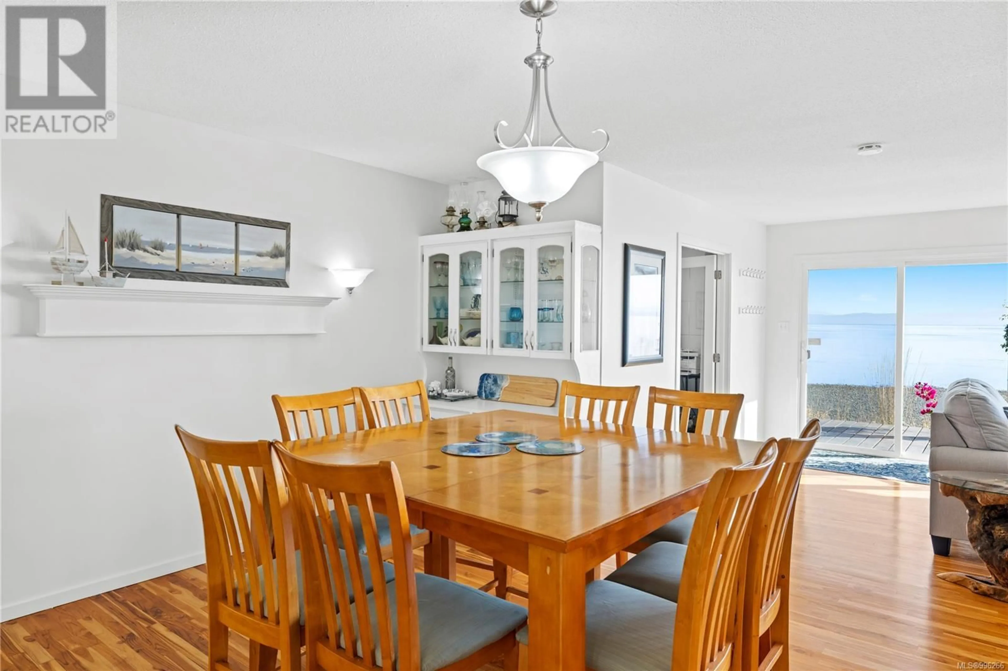 Dining room, unknown for 6655 ISLAND HIGHWAY WEST, Bowser British Columbia V0R1G0