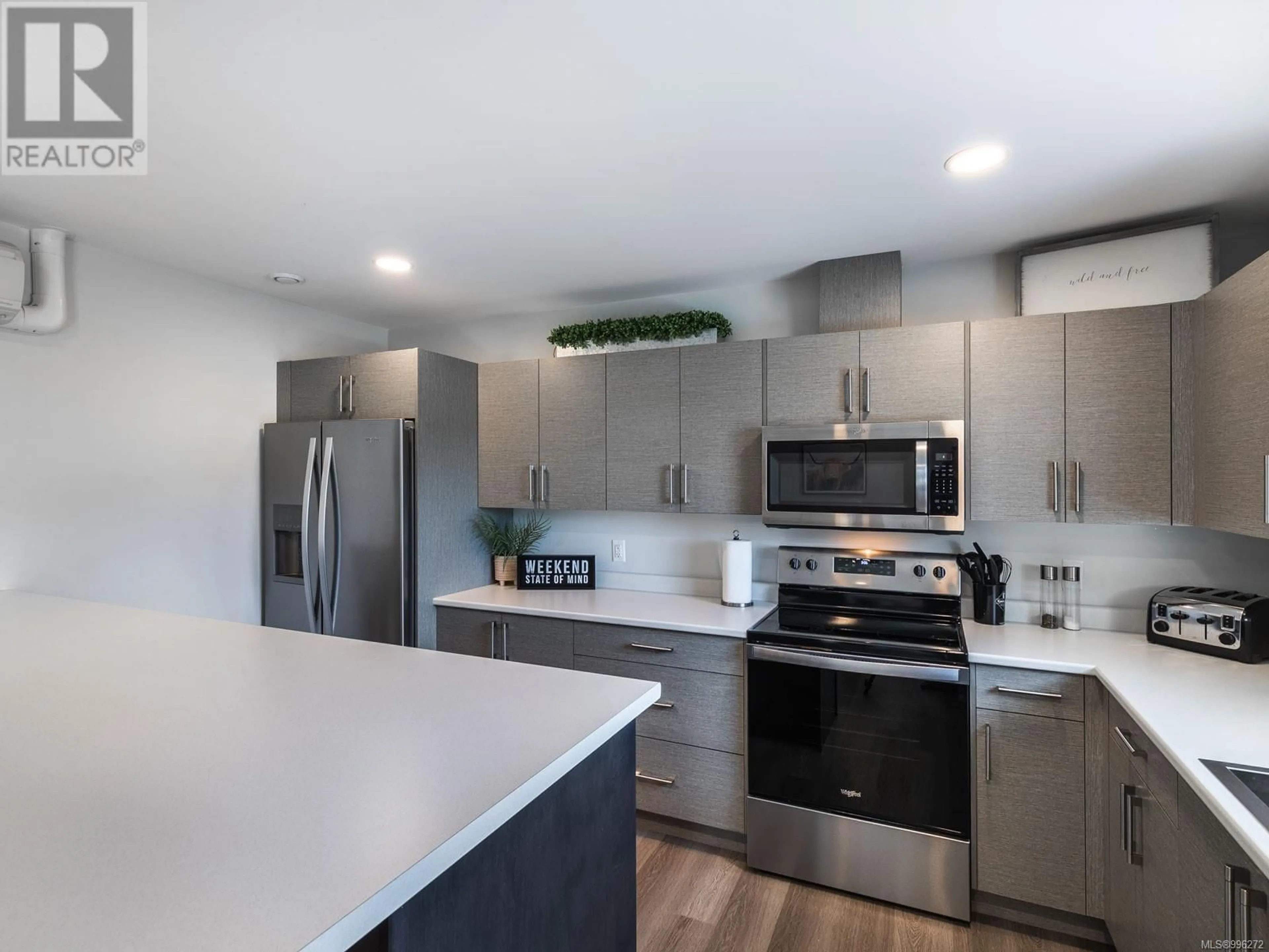 Open concept kitchen, unknown for 2640 STEVE ELLIS ROAD, Nanaimo British Columbia V9R0J7