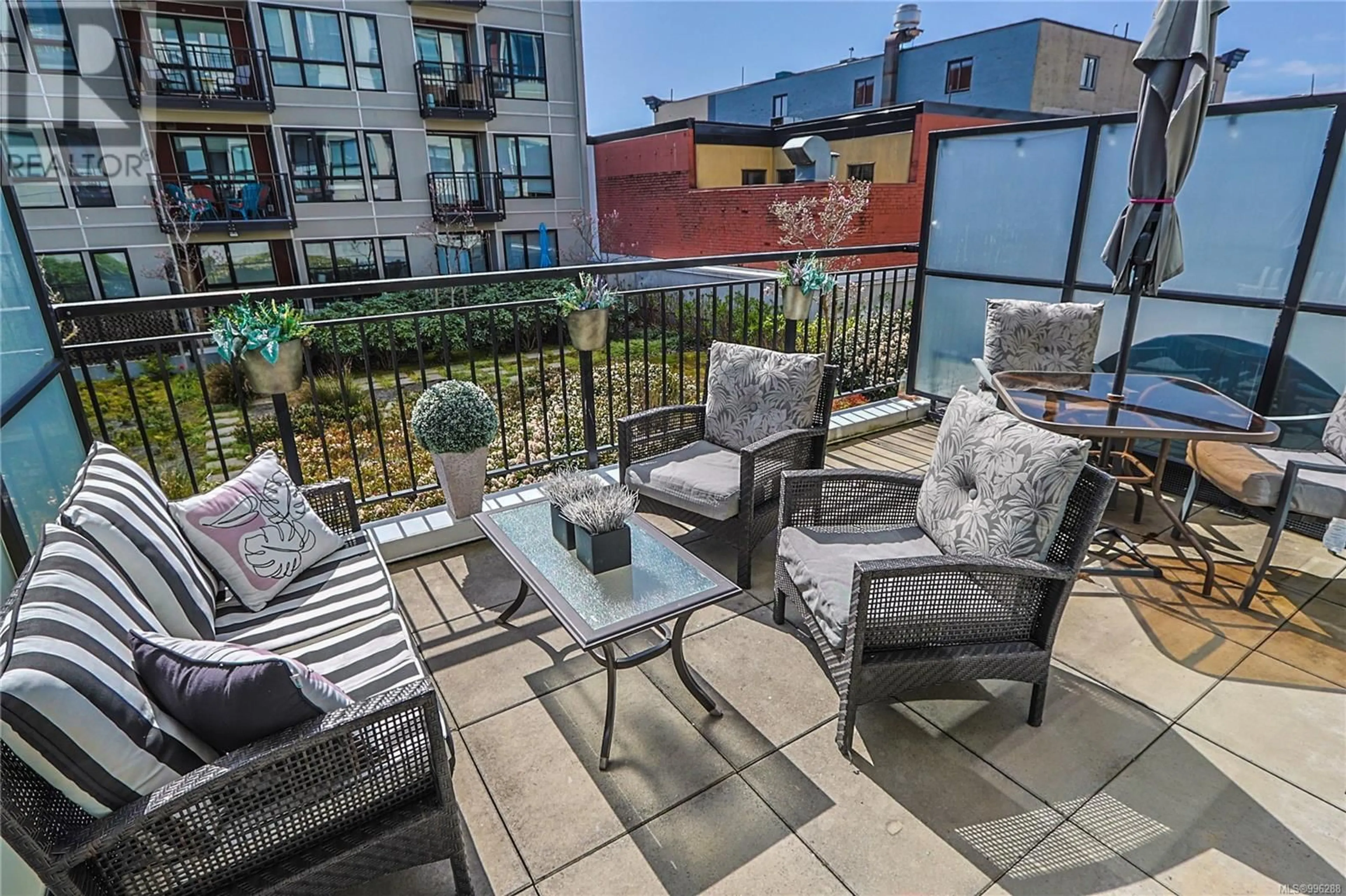 Patio, unknown for 212 - 517 FISGARD STREET, Victoria British Columbia V8W0C5