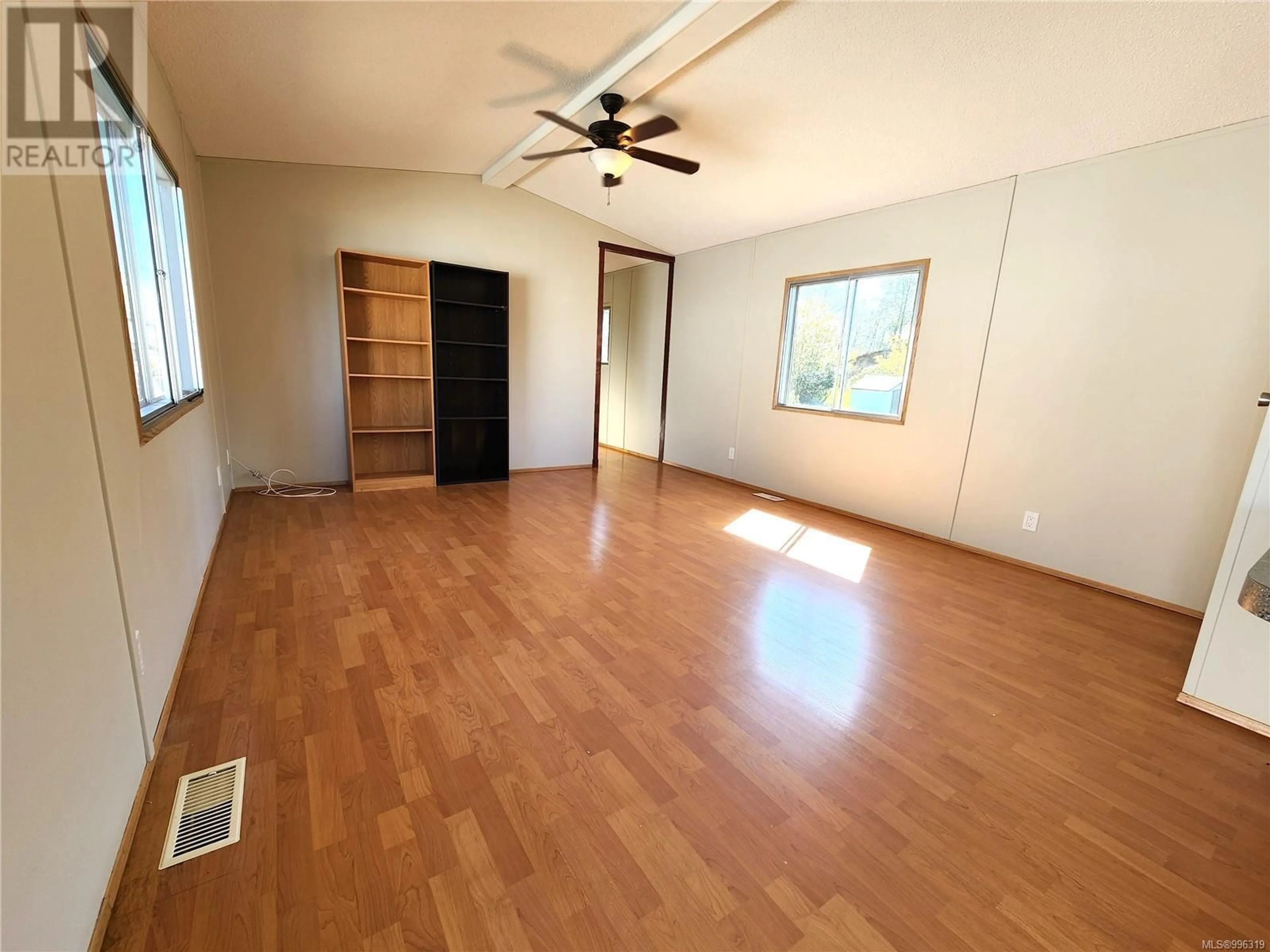 A pic of a room for 11 - 1451 PERKINS ROAD, Campbell River British Columbia V9W4R8