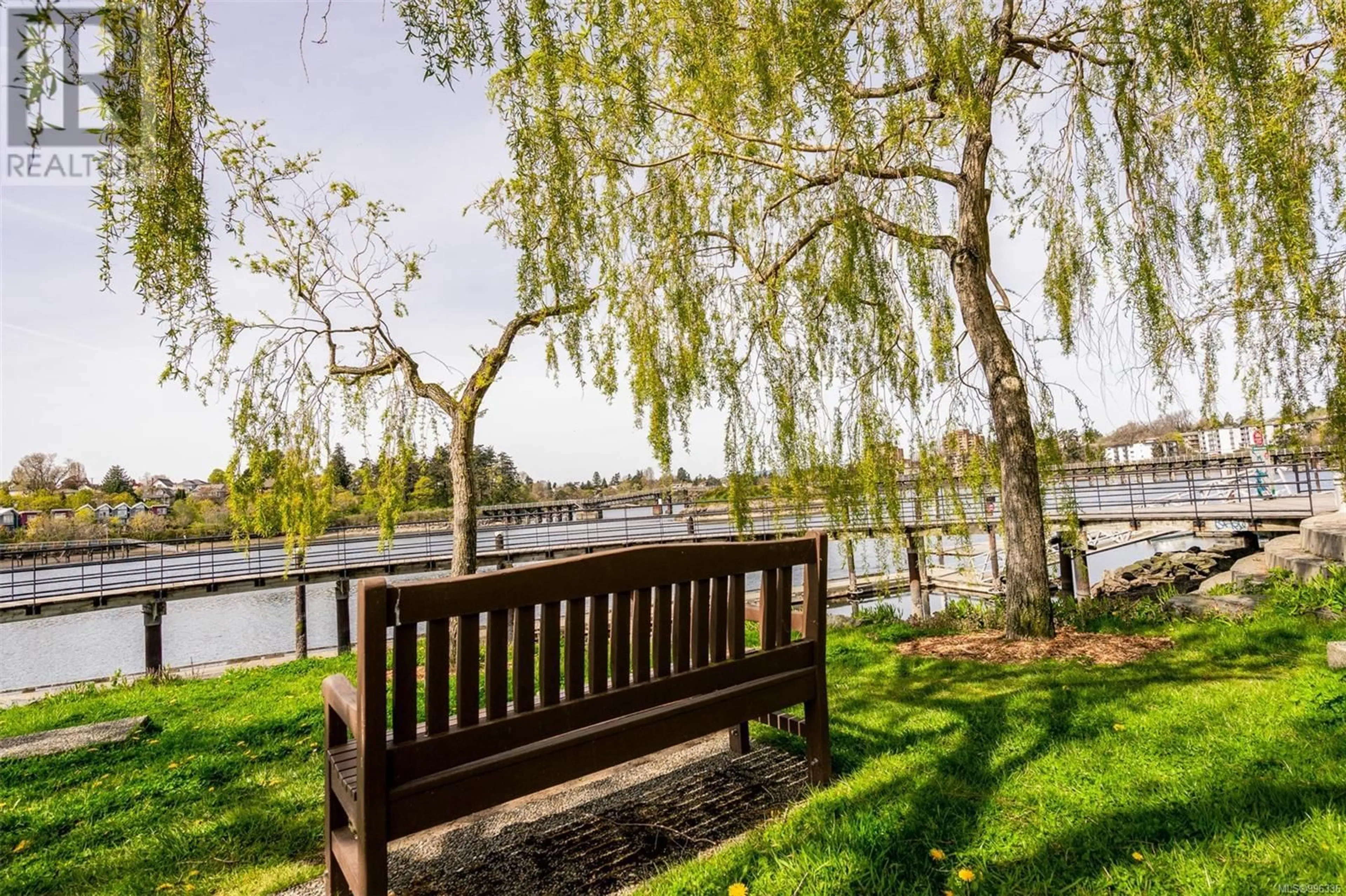 Patio, water/lake/river/ocean view for 209 - 3010 WASHINGTON AVENUE, Victoria British Columbia V9A1P6