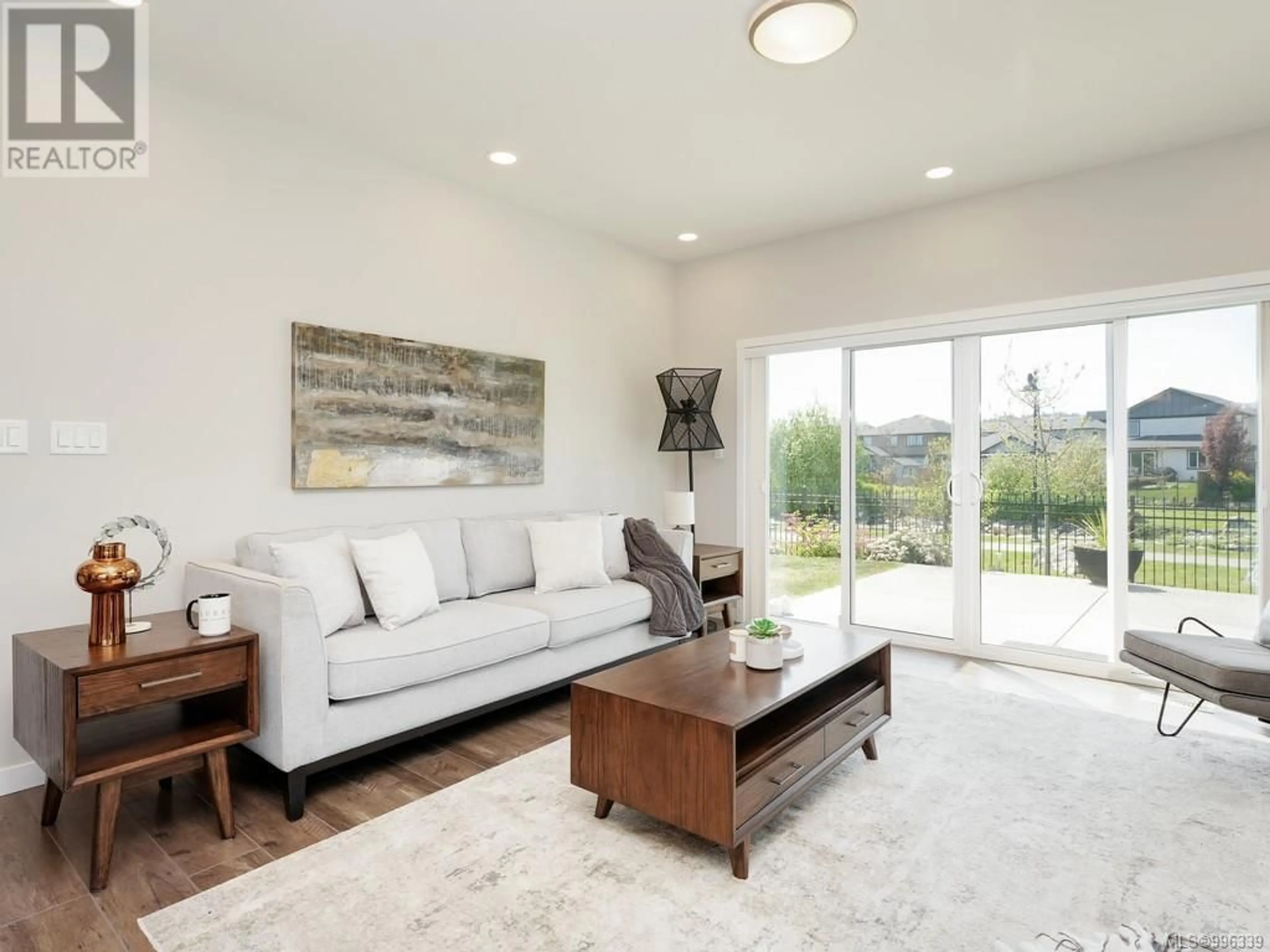 Living room with furniture, unknown for 3462 DUNLIN STREET, Colwood British Columbia V9C0N2