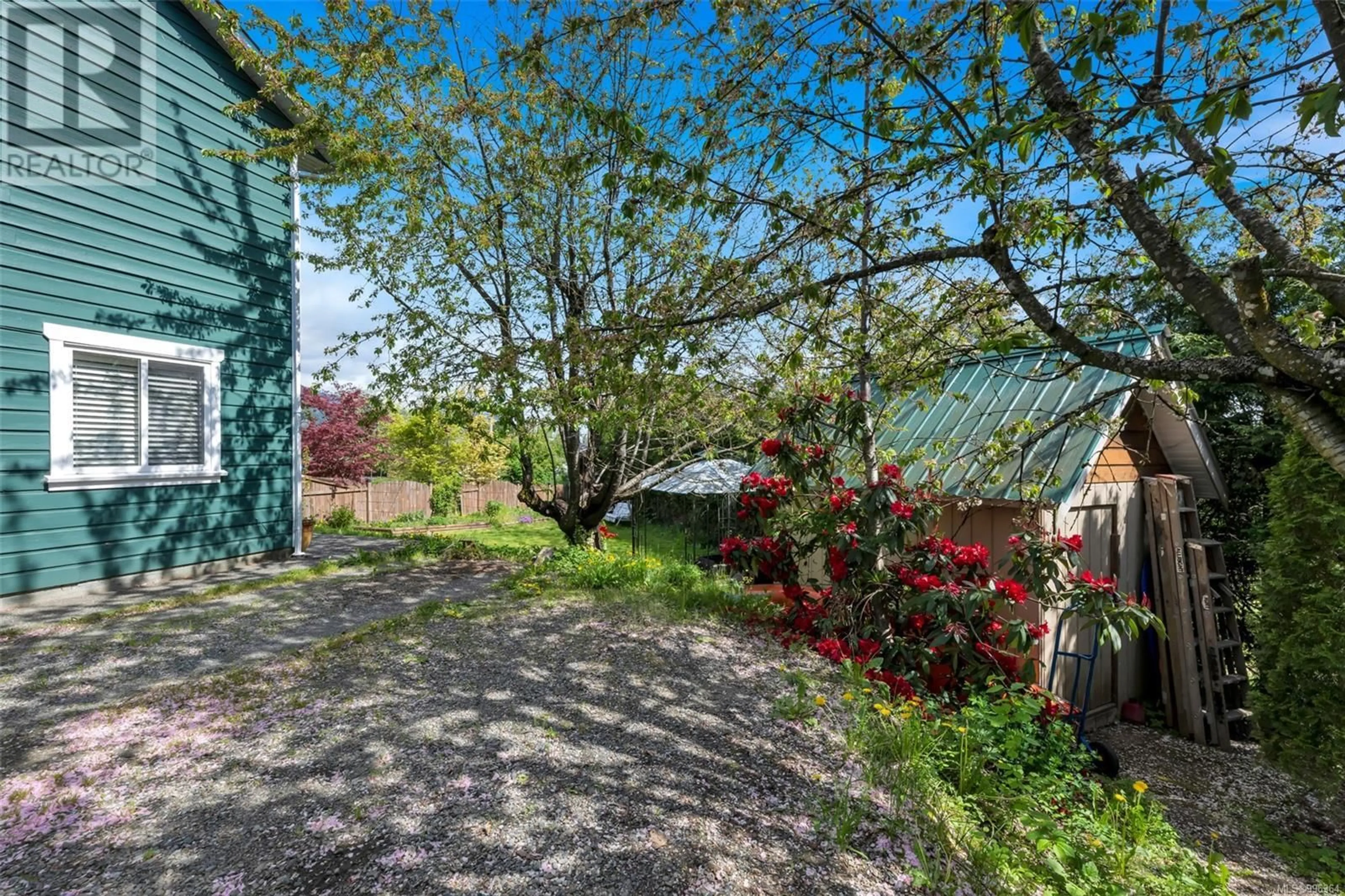 A pic from outside/outdoor area/front of a property/back of a property/a pic from drone, water/lake/river/ocean view for 6105 WESTRIDGE ROAD, Duncan British Columbia V9L5K7