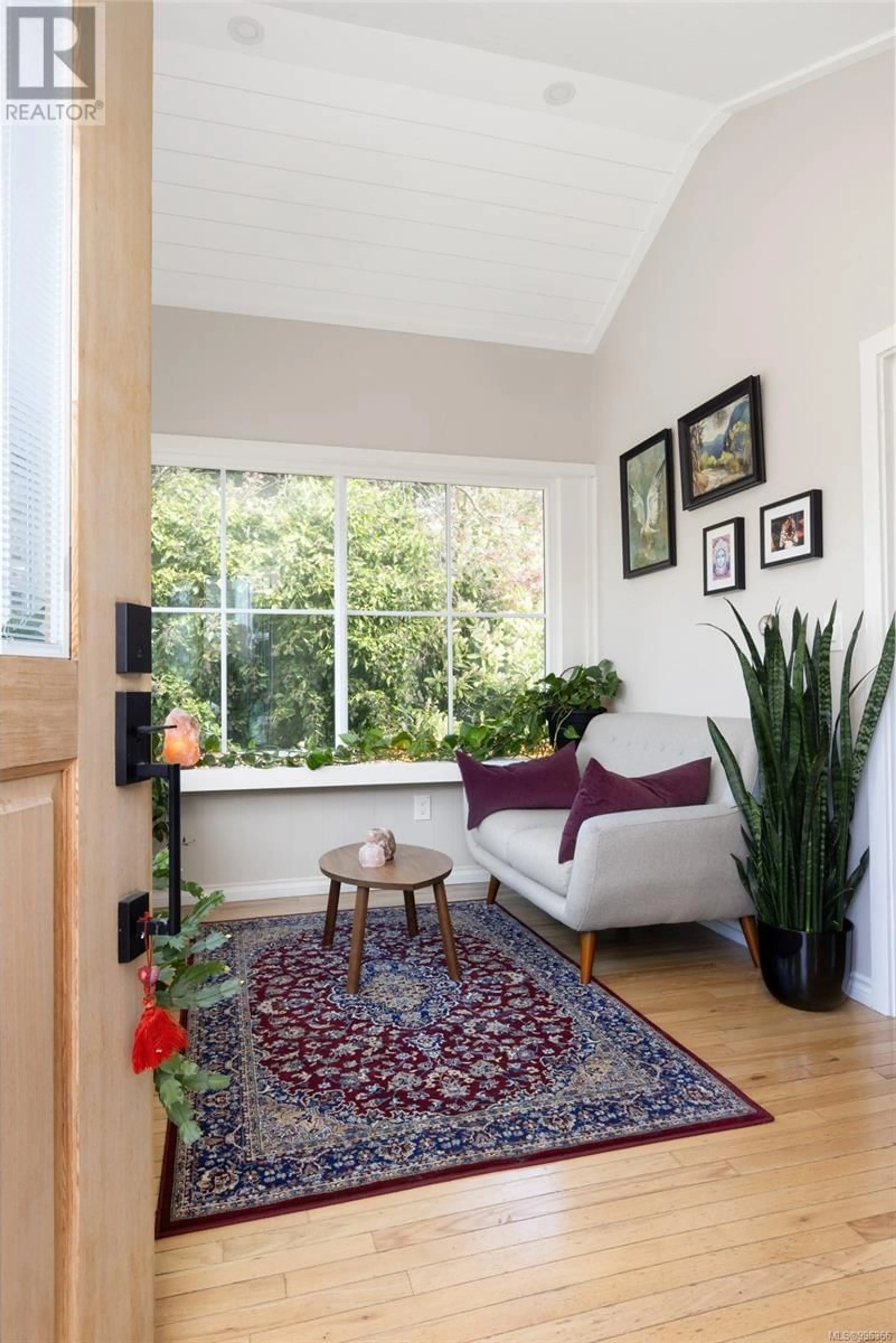 Living room with furniture, wood/laminate floor for 2107 OREGON AVENUE, Victoria British Columbia V8R3V2
