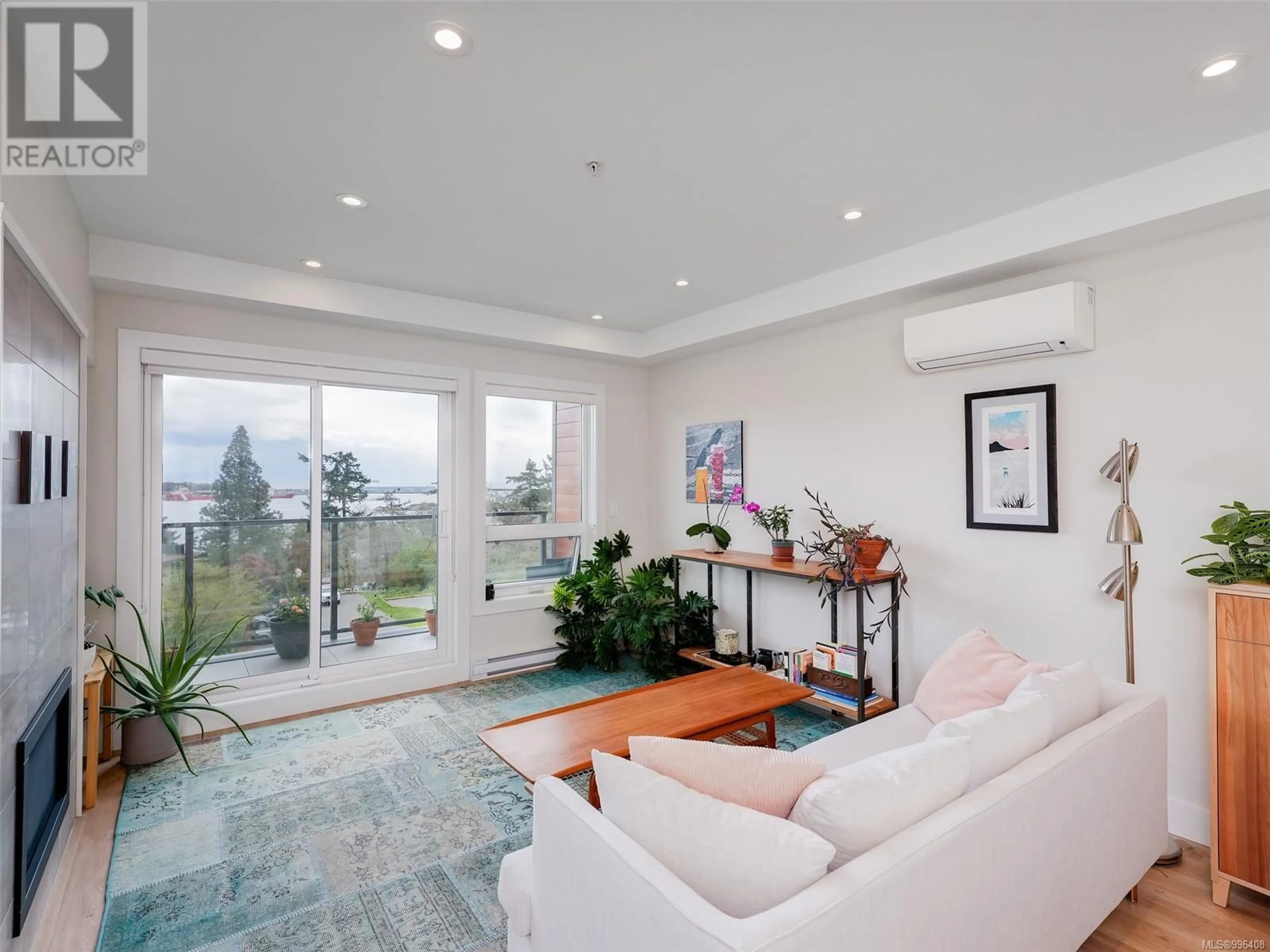 Living room with furniture, unknown for 405 - 835 DUNSMUIR ROAD, Esquimalt British Columbia V9A5B8