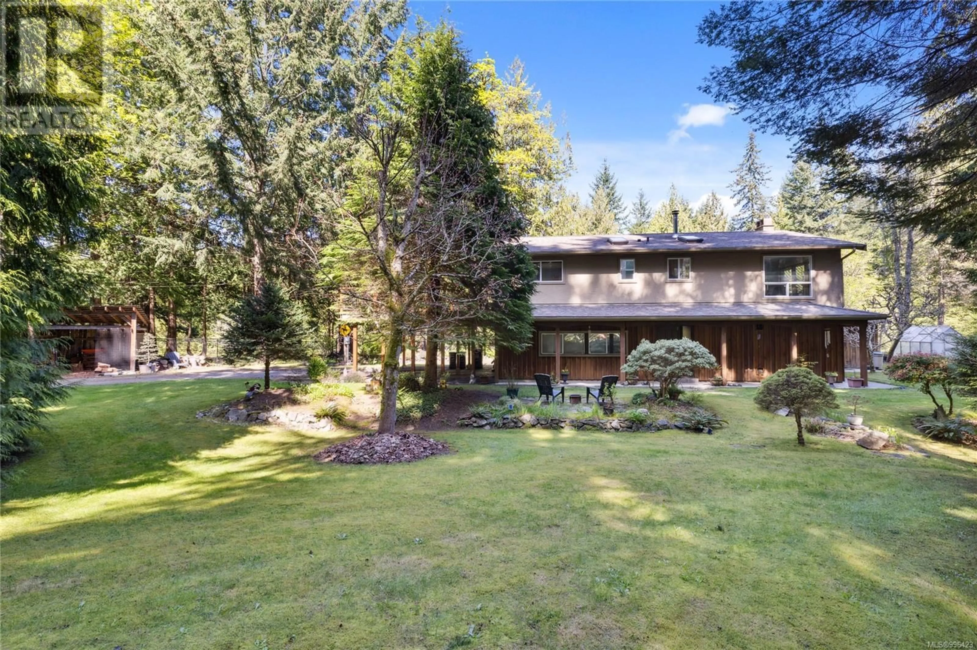 Patio, forest/trees view for 658 MARTINDALE ROAD, Parksville British Columbia V9P1R8