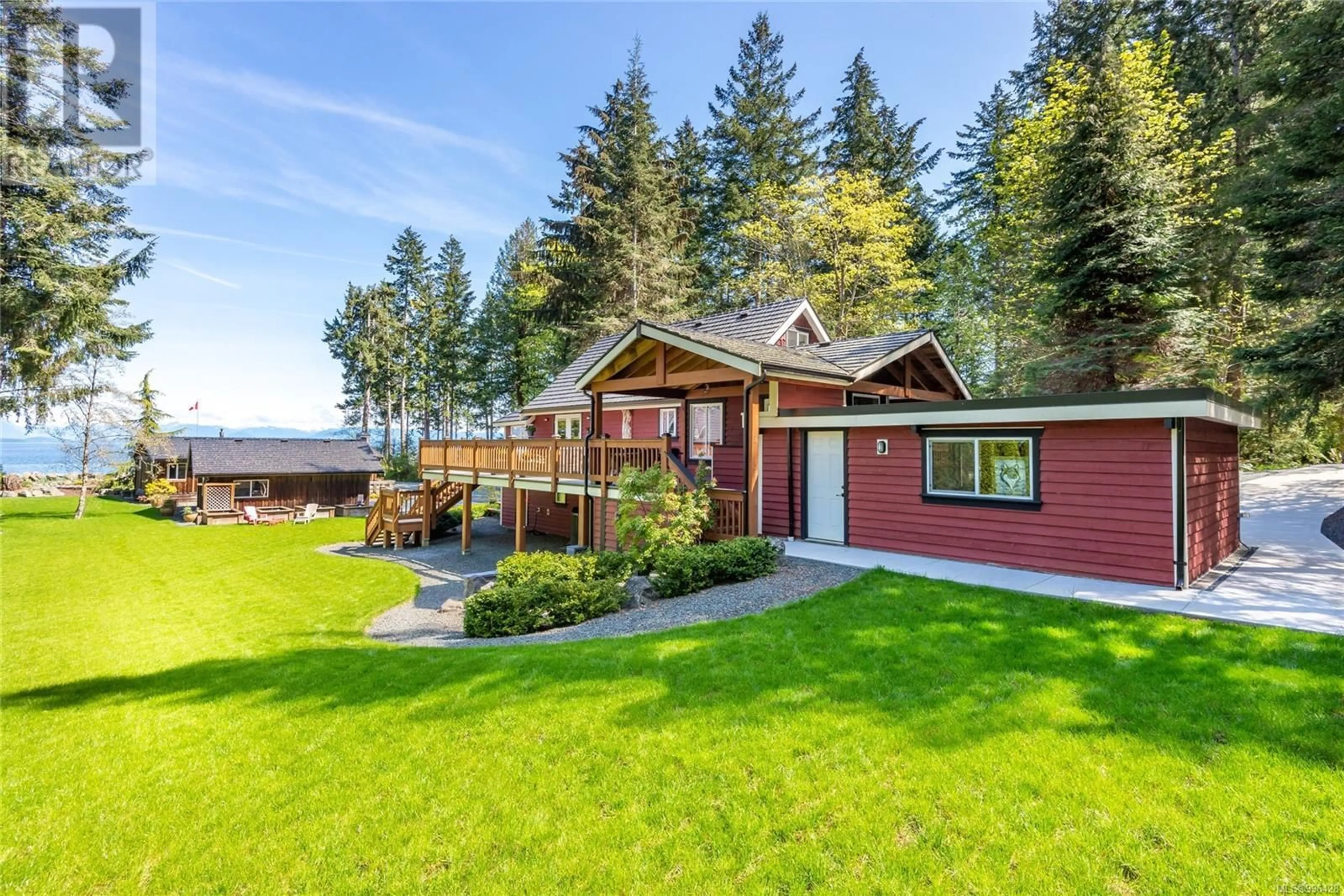 Home with vinyl exterior material, water/lake/river/ocean view for 4113 TWIGG ROAD, Campbell River British Columbia V9H1E9