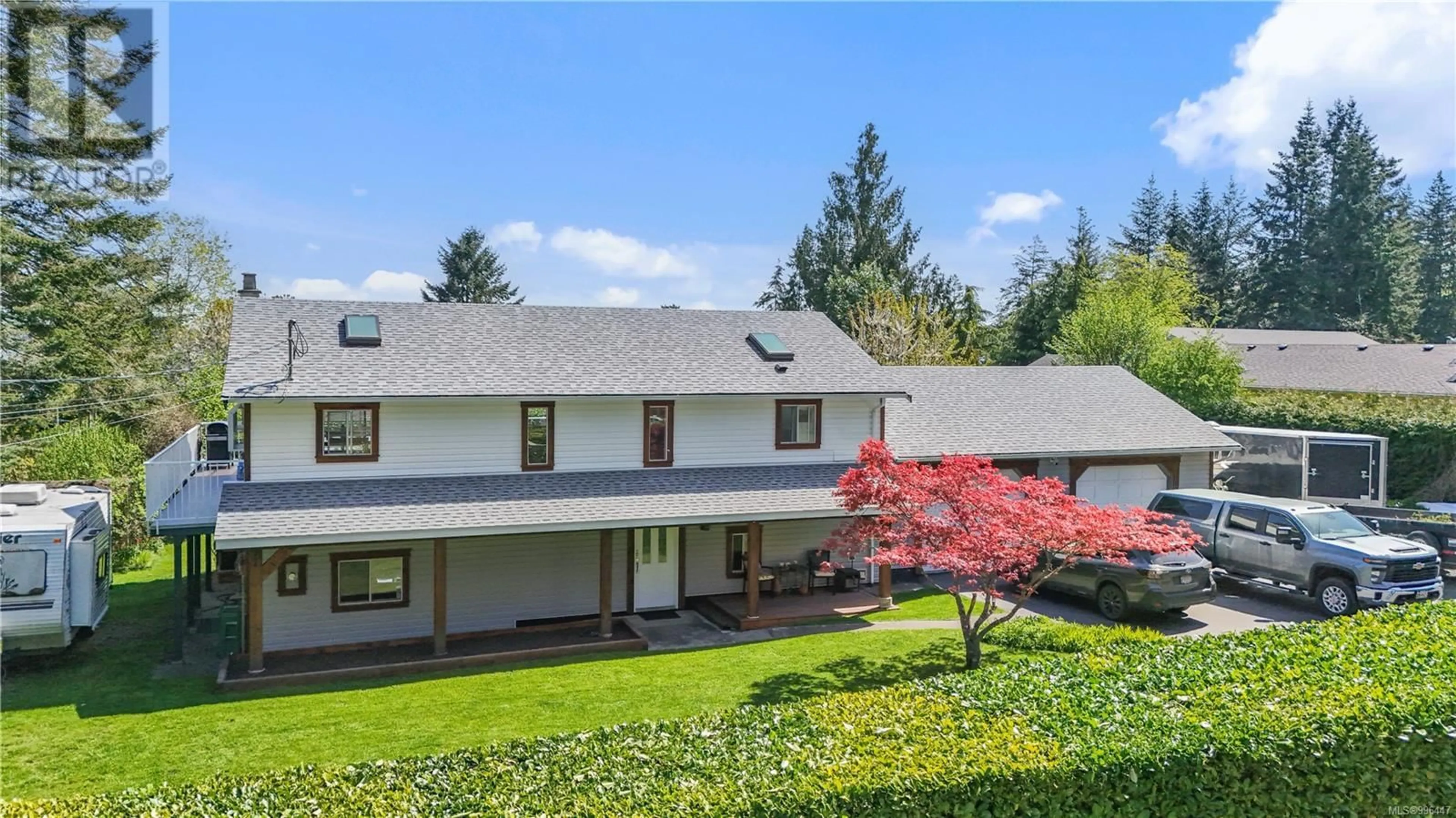 A pic from outside/outdoor area/front of a property/back of a property/a pic from drone, unknown for 1652 JANES ROAD, Nanaimo British Columbia V9X1P3