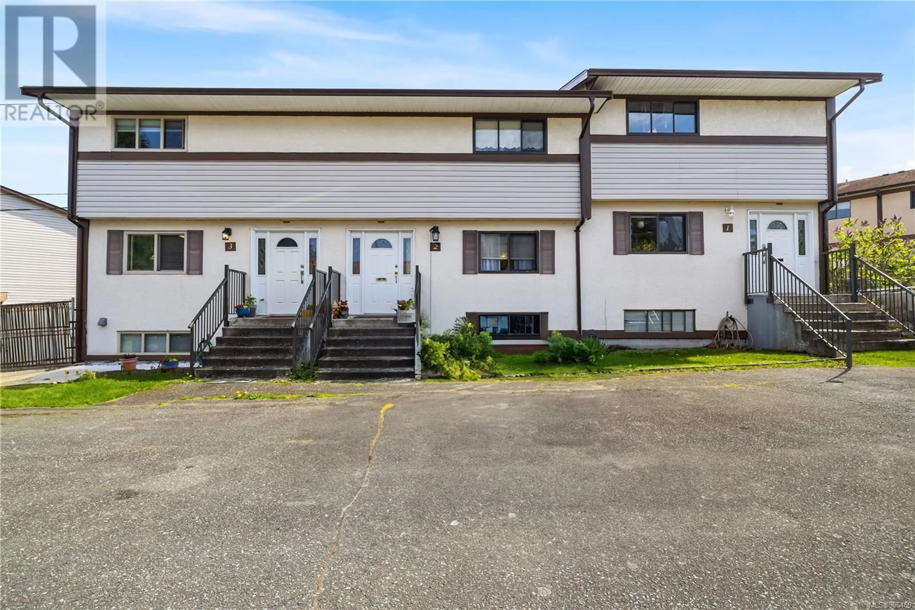 Unknown for 1 - 500 COLWYN STREET, Campbell River British Columbia V9W5J2