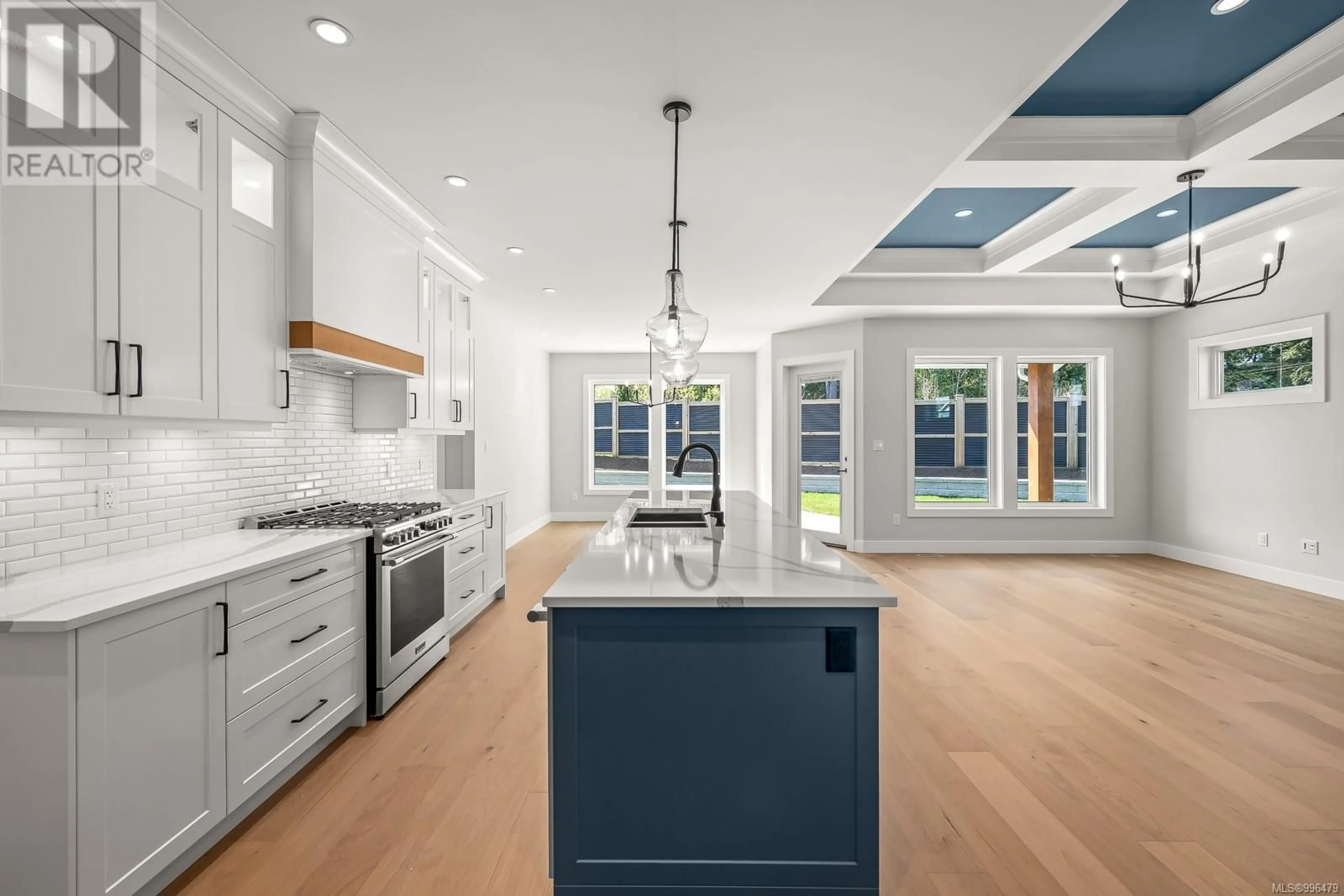 Open concept kitchen, ceramic/tile floor for 3275 MARYGROVE PLACE, Courtenay British Columbia V9N0E7