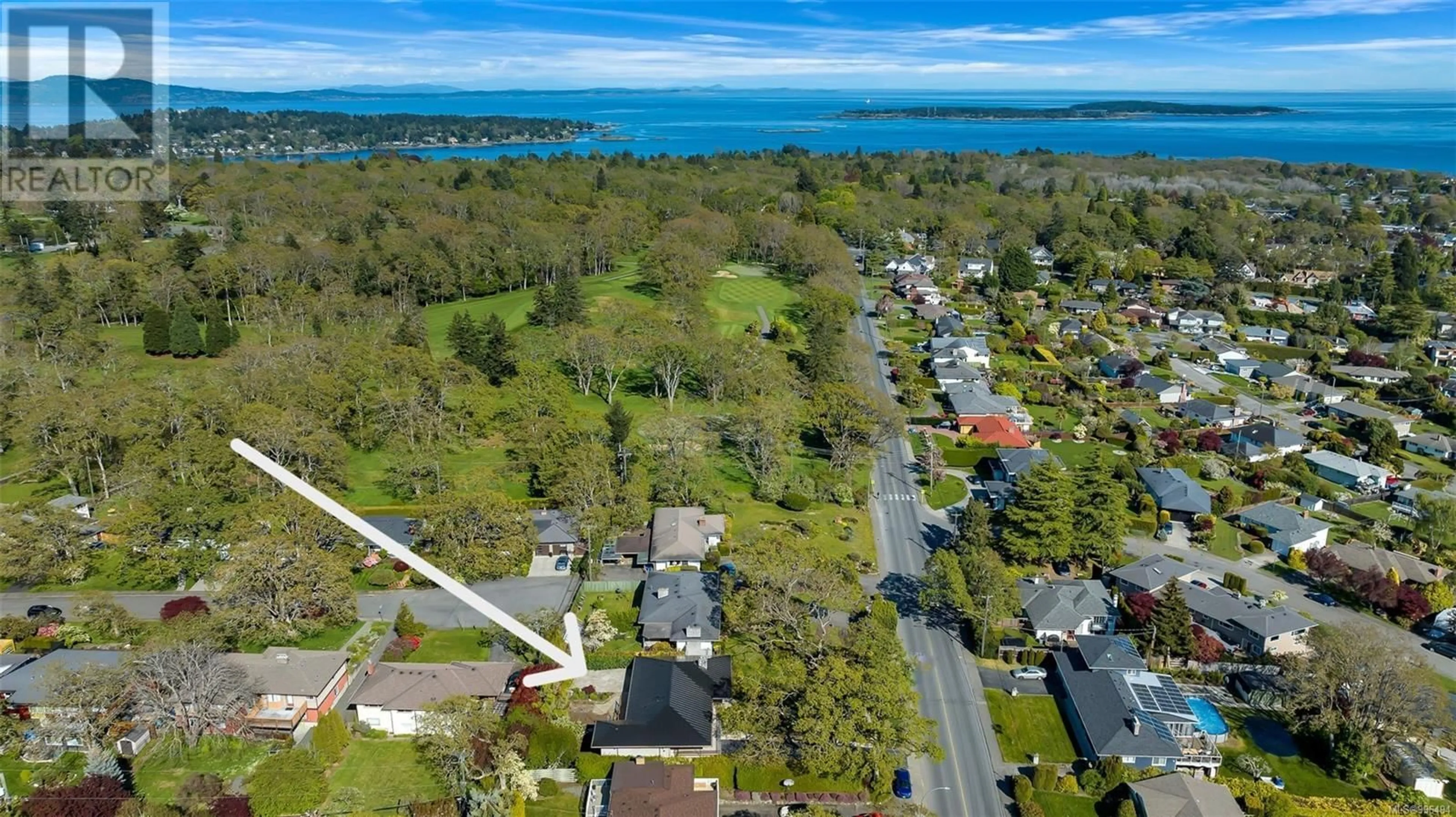 A pic from outside/outdoor area/front of a property/back of a property/a pic from drone, water/lake/river/ocean view for 2262 LANSDOWNE ROAD, Oak Bay British Columbia V8P1B8