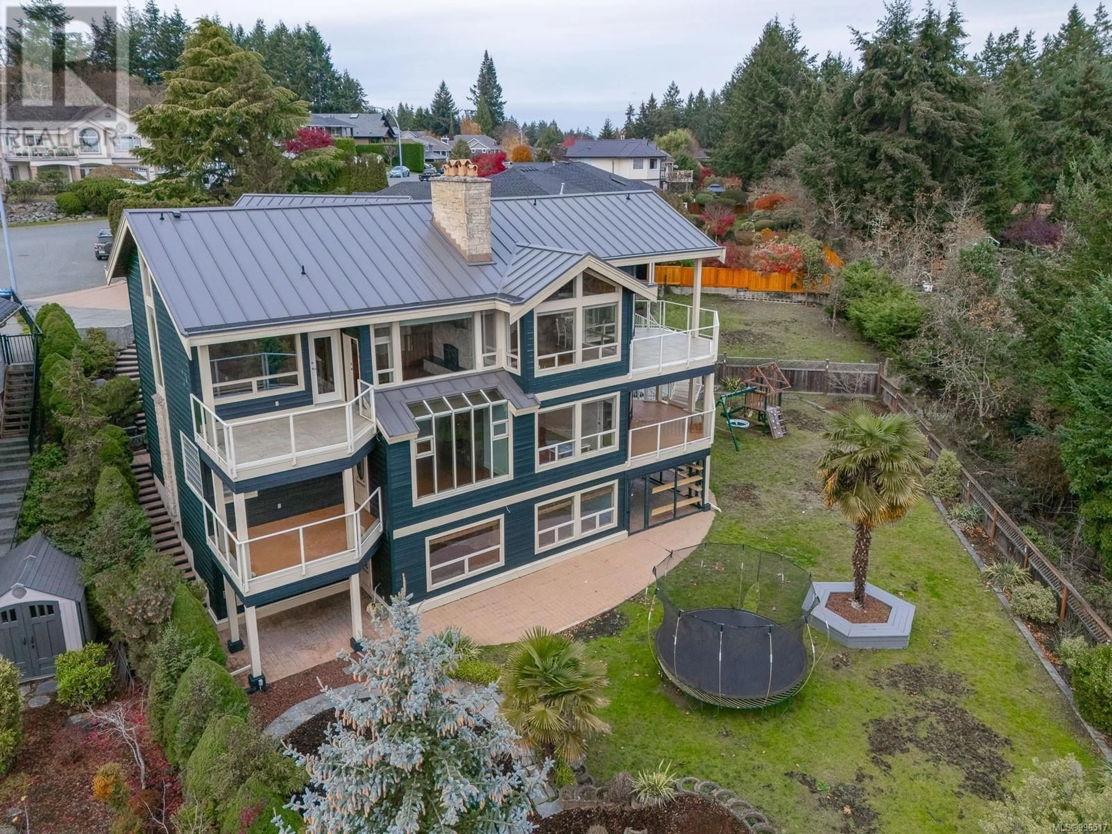 A pic from outside/outdoor area/front of a property/back of a property/a pic from drone, unknown for 3279 SHEARWATER DRIVE, Nanaimo British Columbia V9T6A1