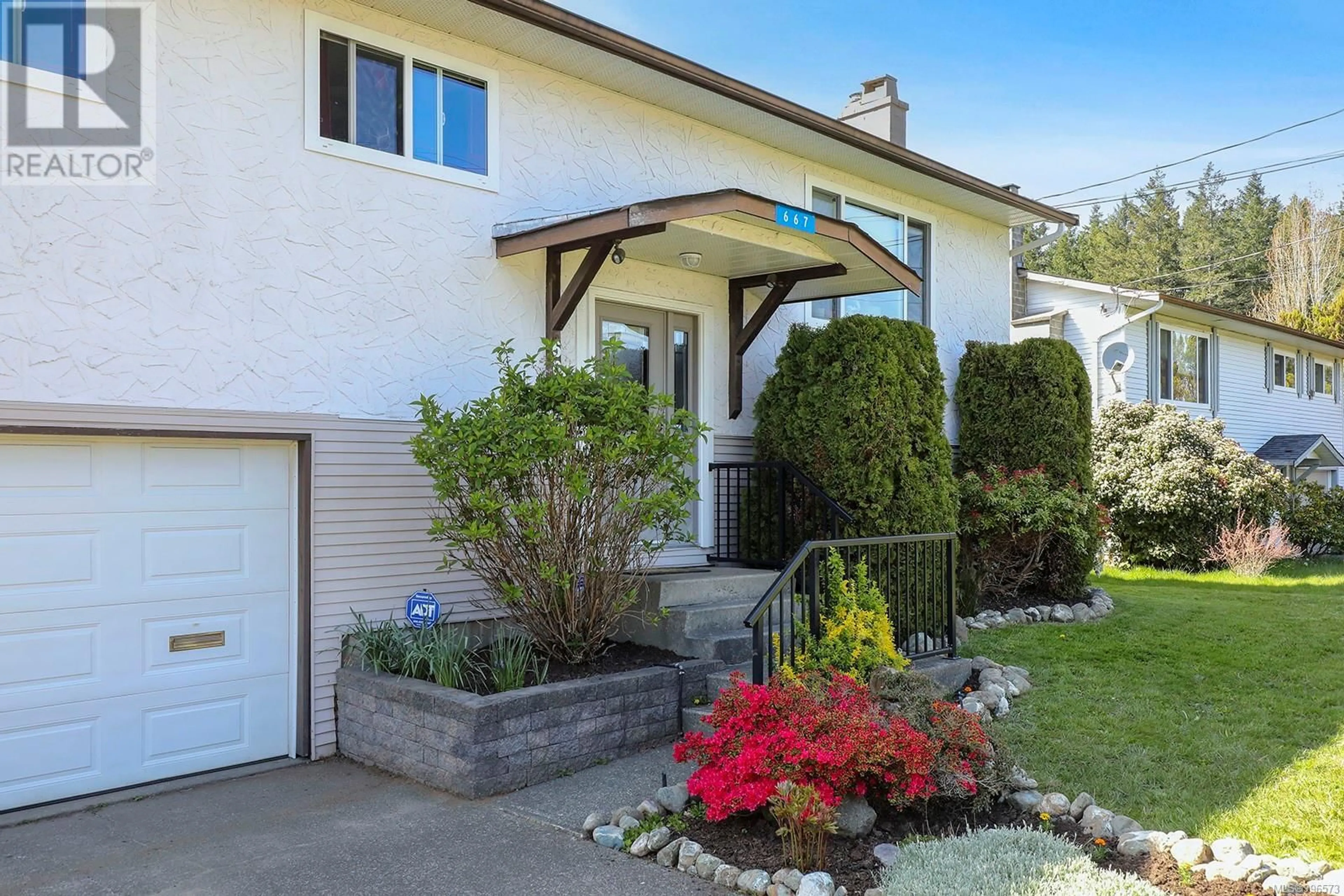 Unknown for 667 TORRENCE ROAD, Comox British Columbia V9M3H6