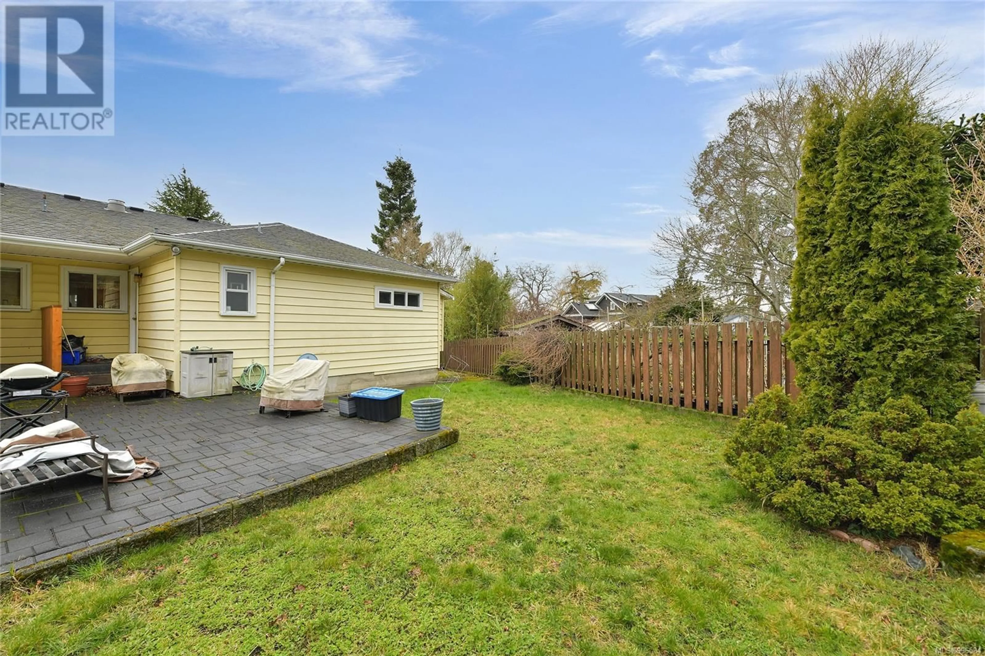 Patio, unknown for 2130/2136 FAIR STREET, Oak Bay British Columbia V8R2H1