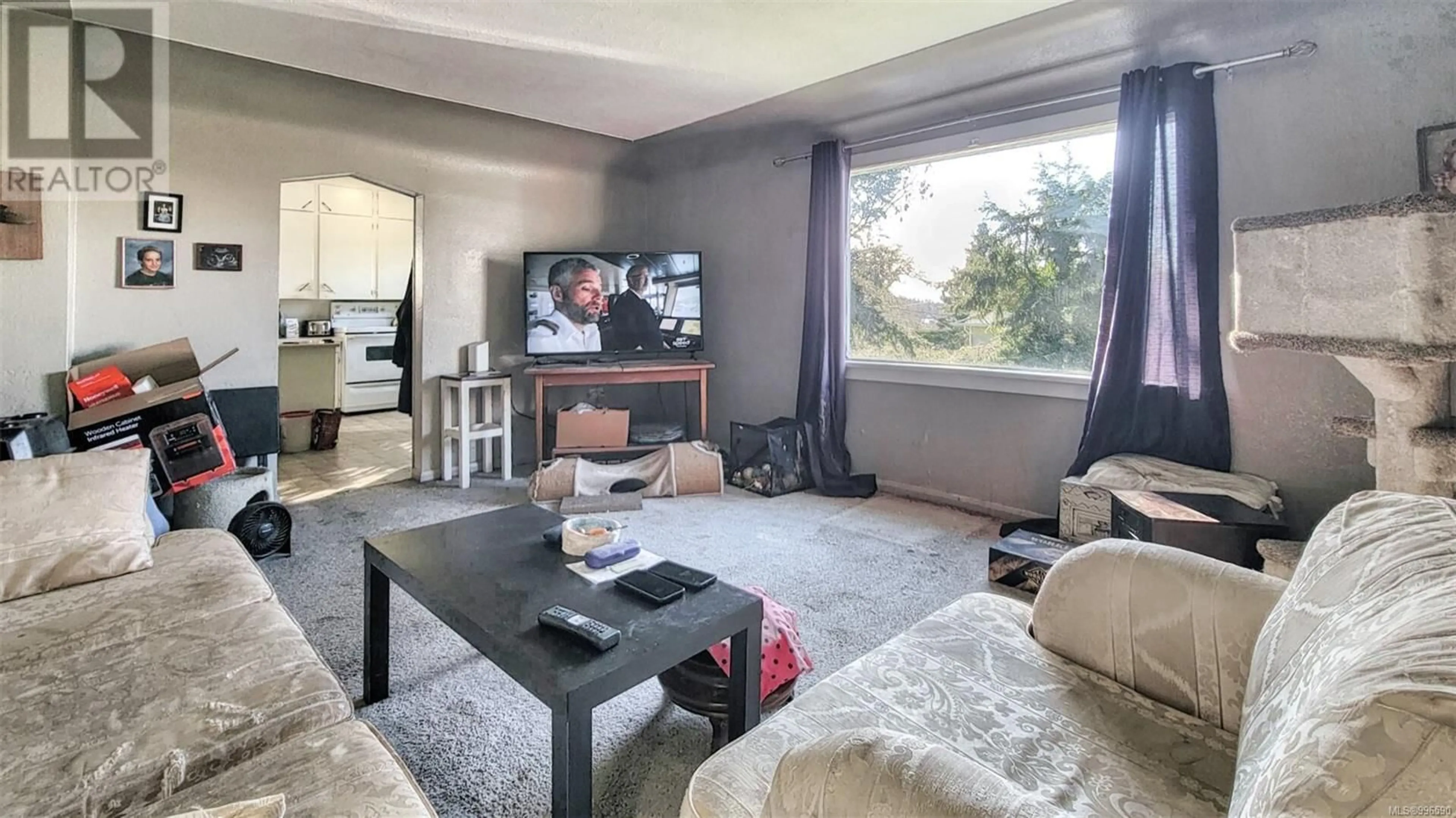 Living room with furniture, unknown for 103 QUINCY STREET, View Royal British Columbia V8Z5E9