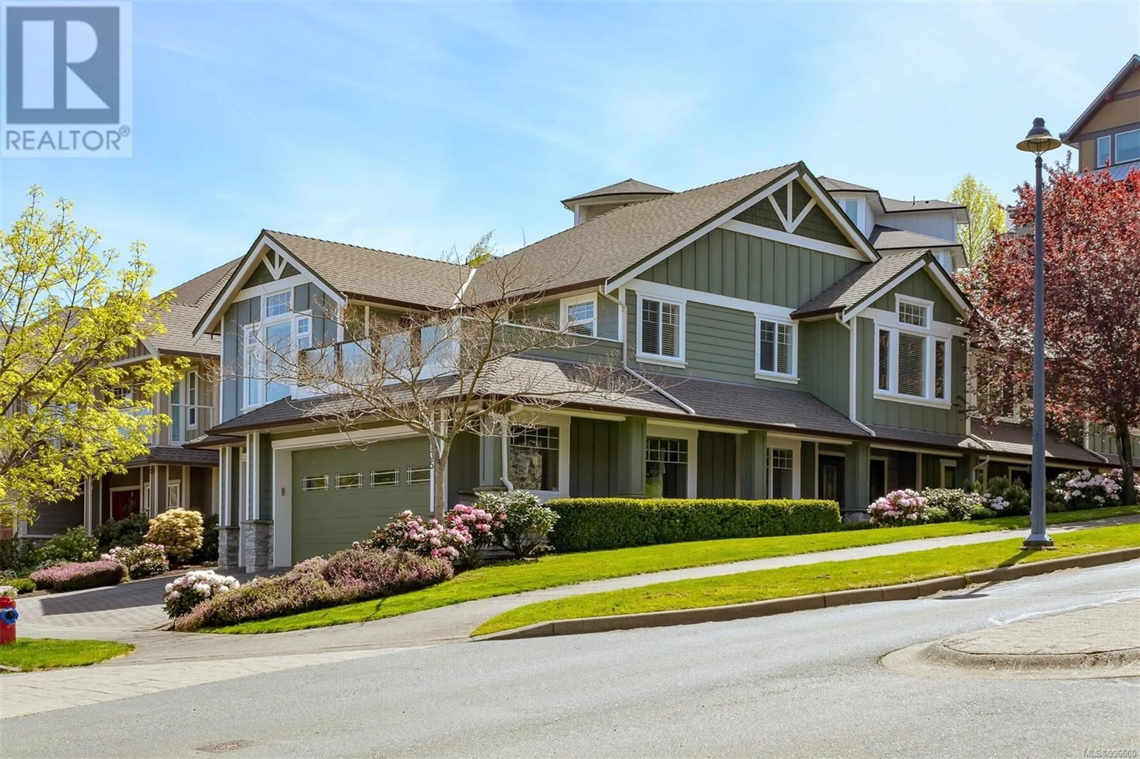 Home with vinyl exterior material, street for 1135 TIMBER VIEW, Langford British Columbia V9B0B5
