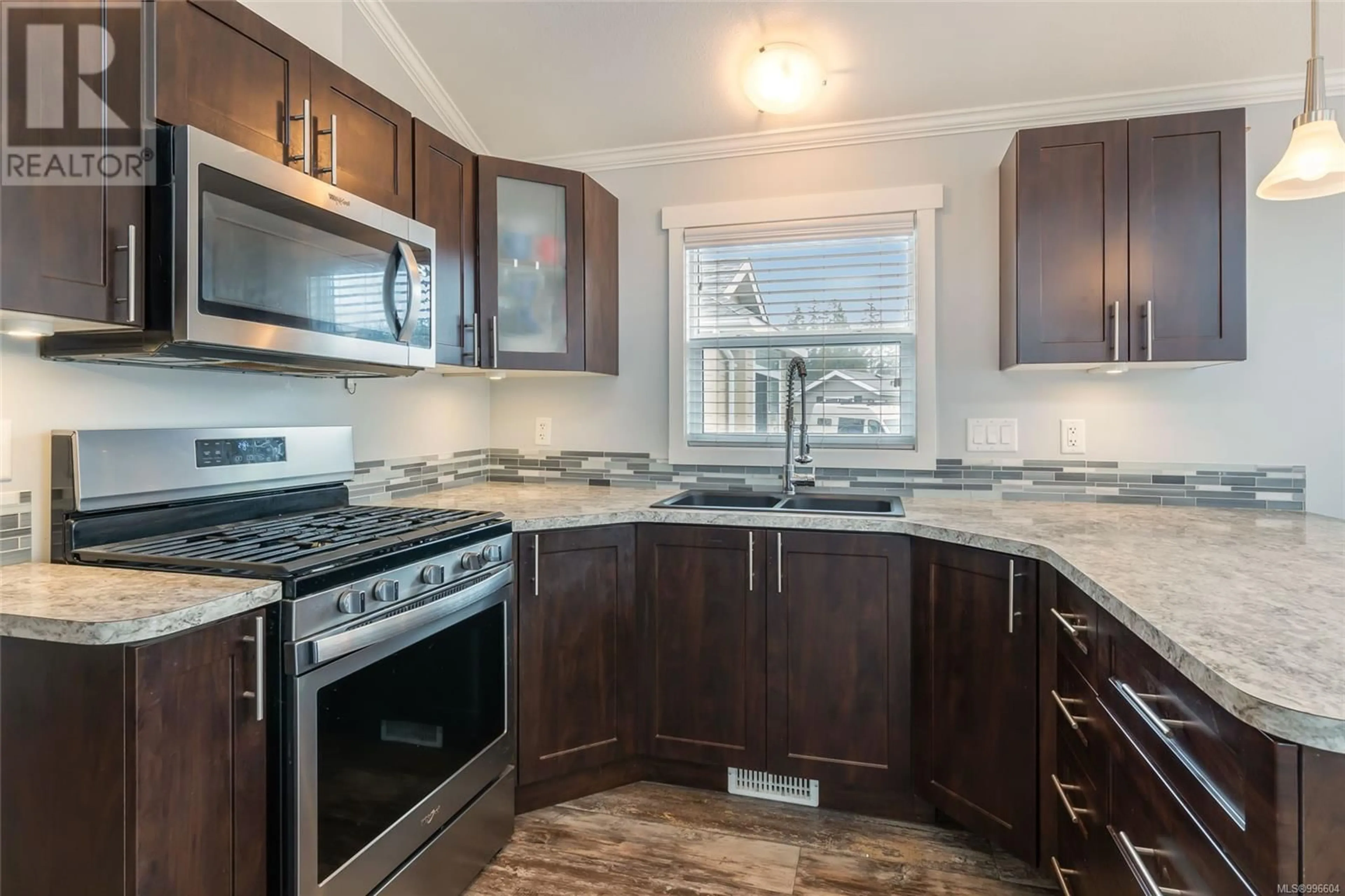 Standard kitchen, unknown for 2144 HENDERSON LAKE WAY, Nanaimo British Columbia V9R6X7